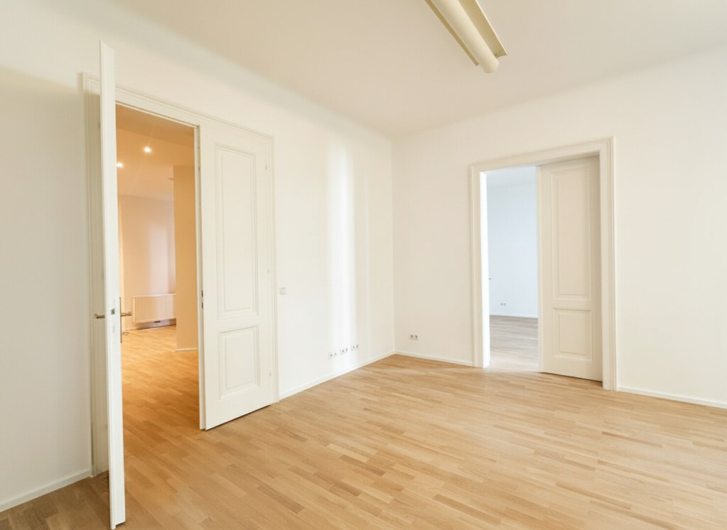 | Repräsentatives 4-Zimmer-Altbaubüro | zentrale Landstraßer Bestlage