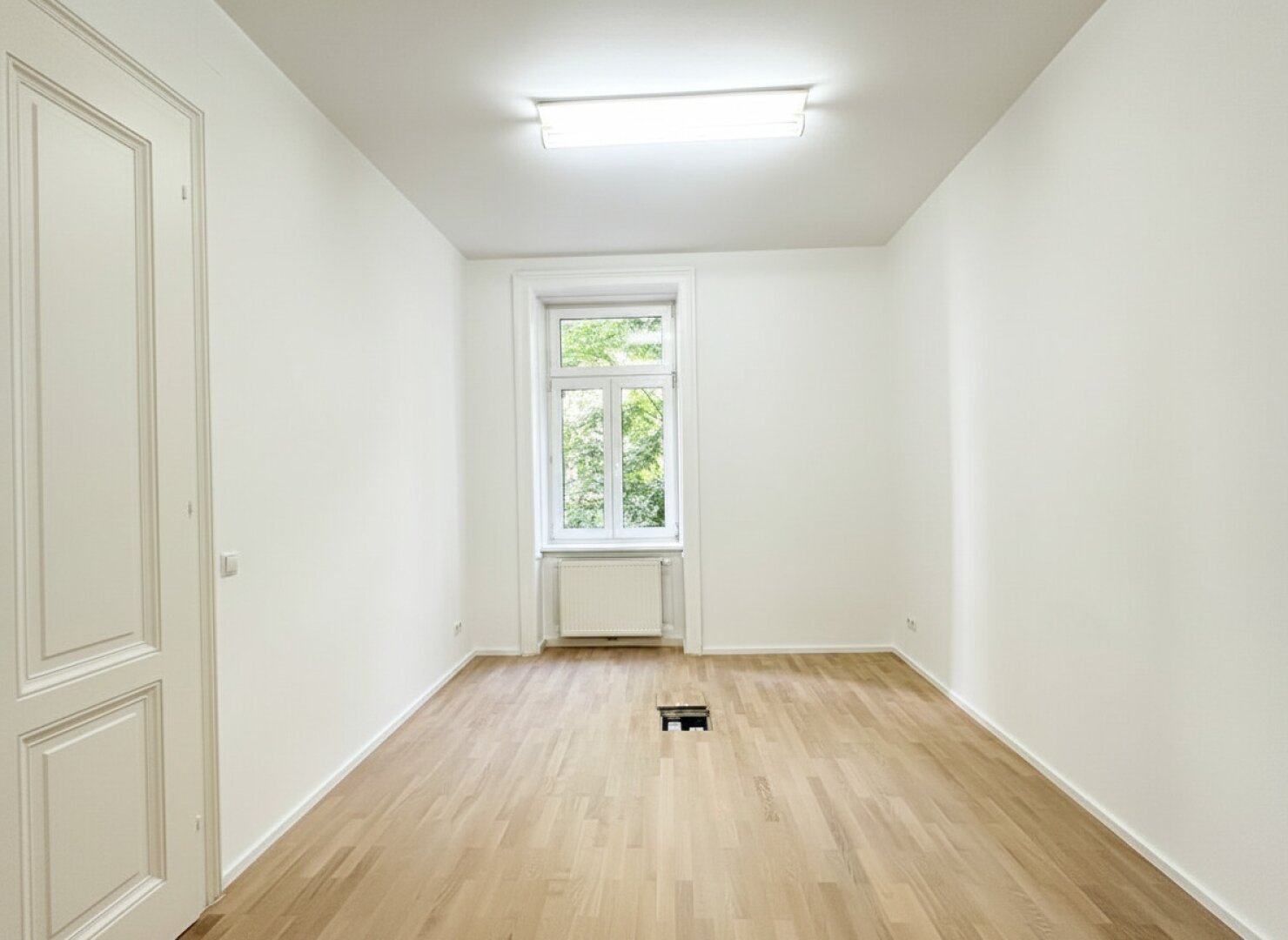 | Repräsentatives 4-Zimmer-Altbaubüro | zentrale Landstraßer Bestlage