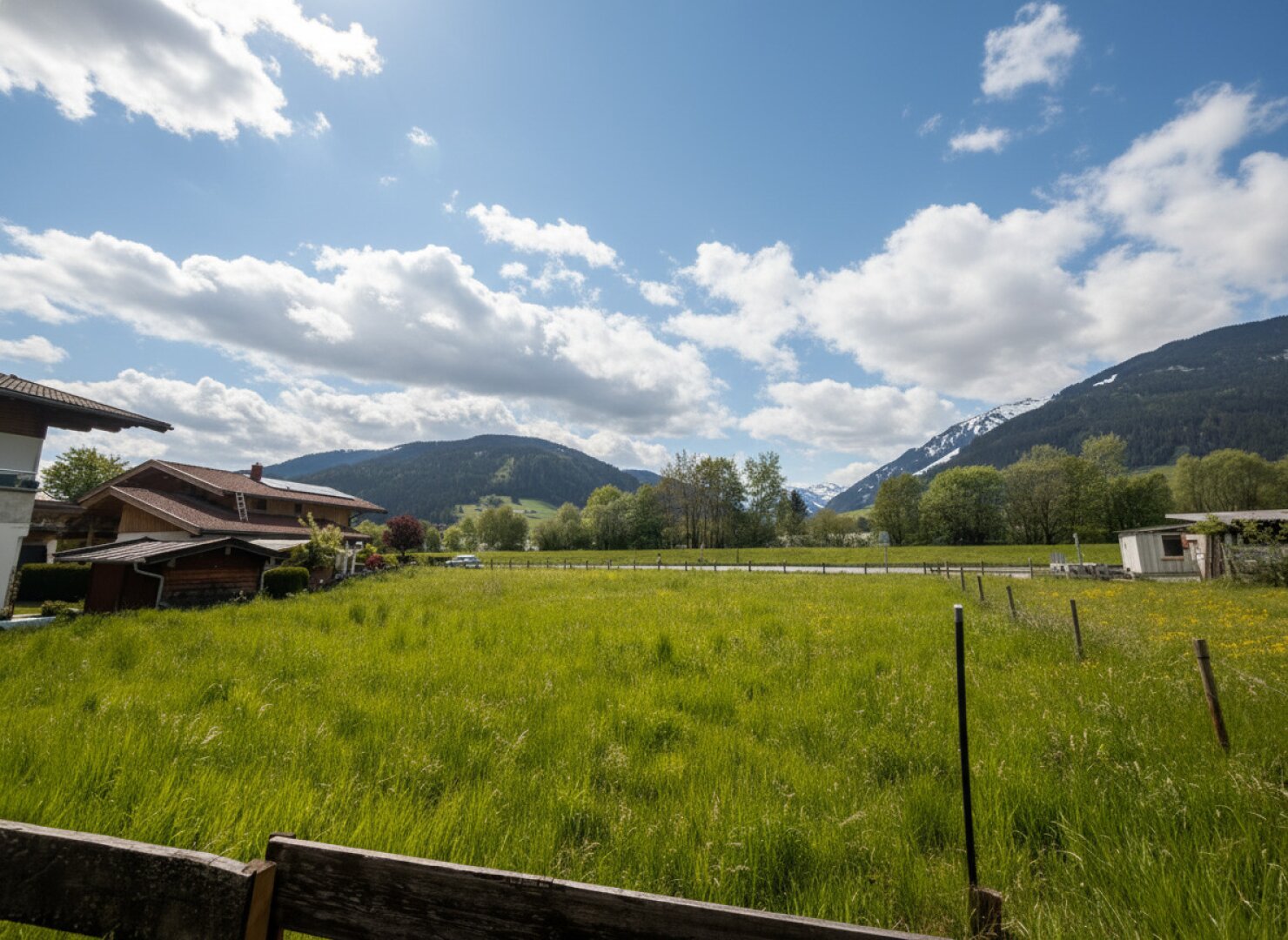 Sonniges Grundstück in ruhiger Aussichtslage in Mittersill