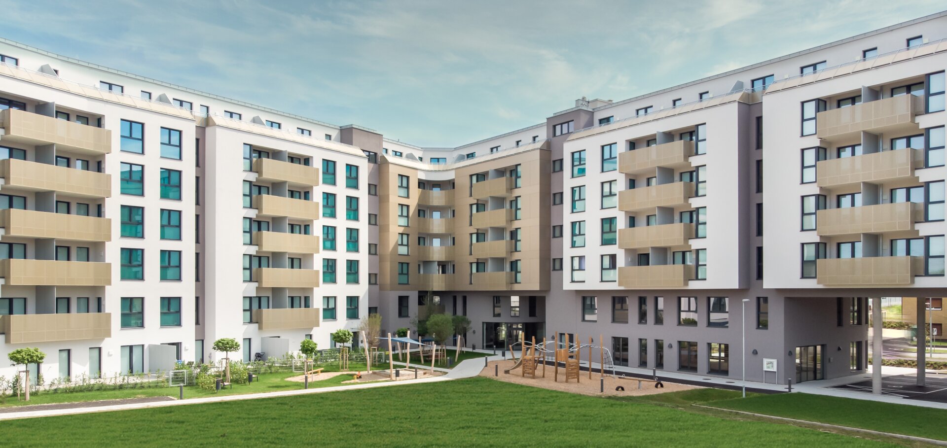 2 ZIMMER | NORDBALKON | SUPER SINGLE WOHNUNG | 4. OG | BEZUG AB JULI MÖGLICH