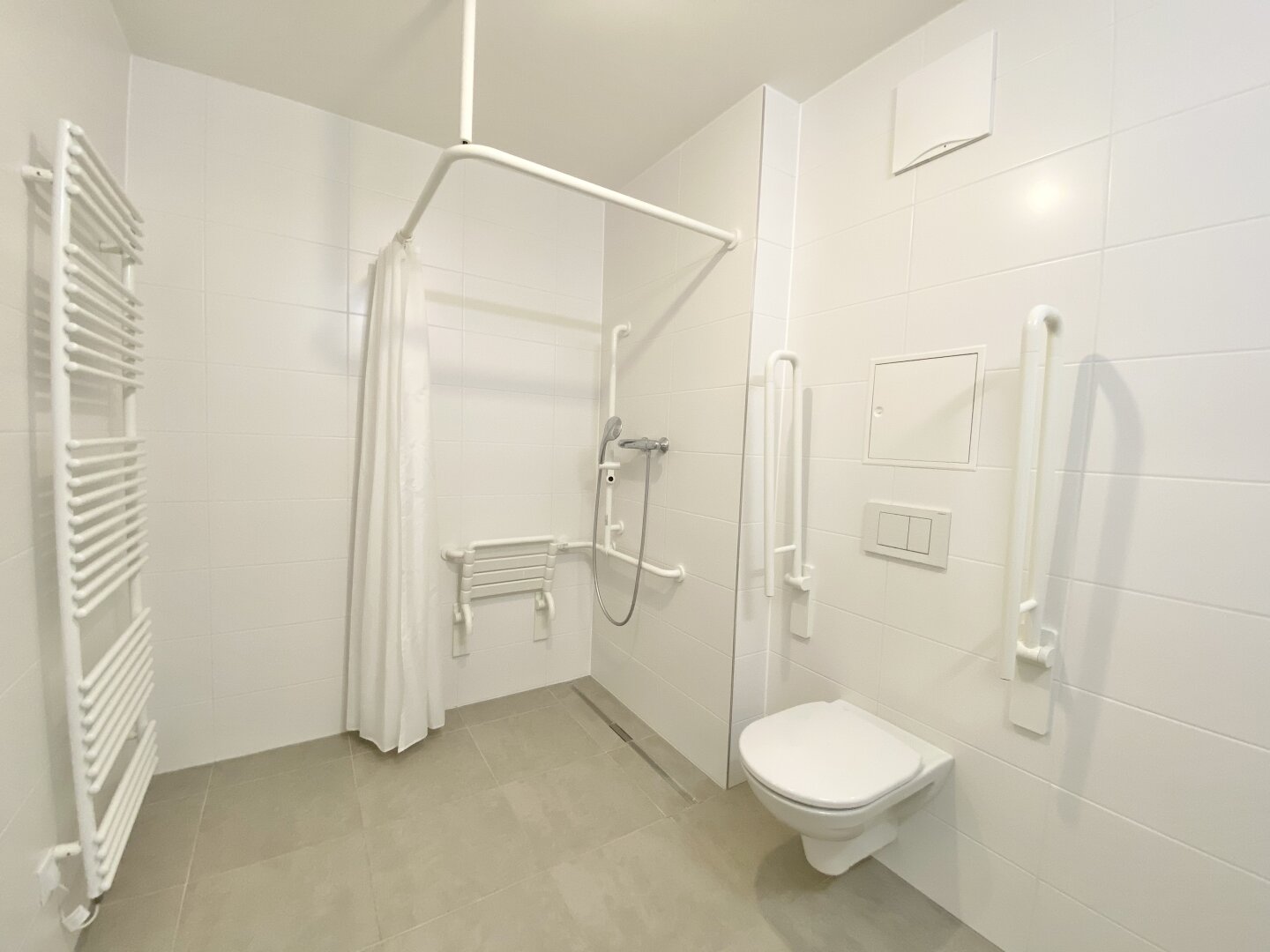 + WOHNEN AM LIESINGBACH + MIT HILFSBEREITSCHAFT + 3D-RUNDGANG + KEINE PROVISION + AB SOFORT + WOHNAVITA