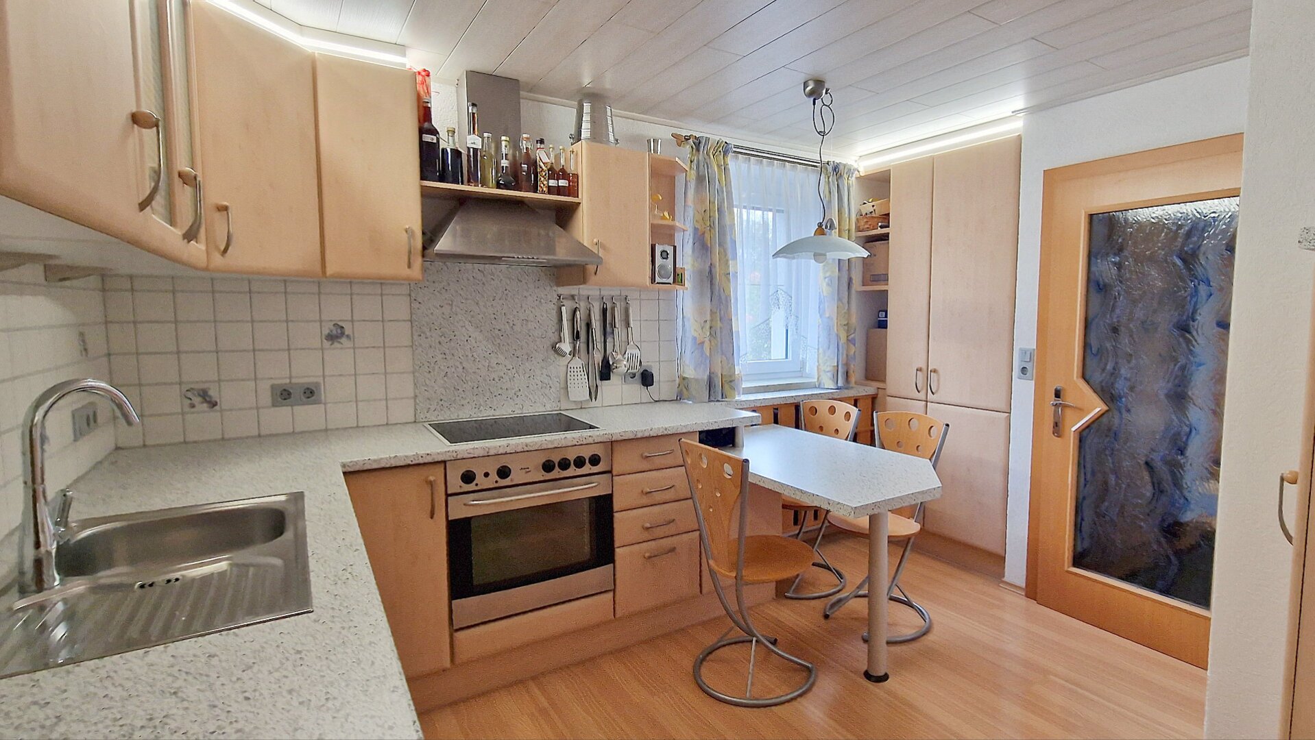 DEIN ZUHAUSE - Ein-/Zweifamilienhaus mit großem Garten und Terrasse in Attnang-Puchheim