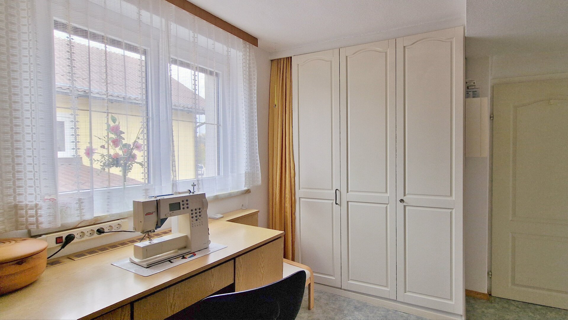 DEIN ZUHAUSE - Ein-/Zweifamilienhaus mit großem Garten und Terrasse in Attnang-Puchheim