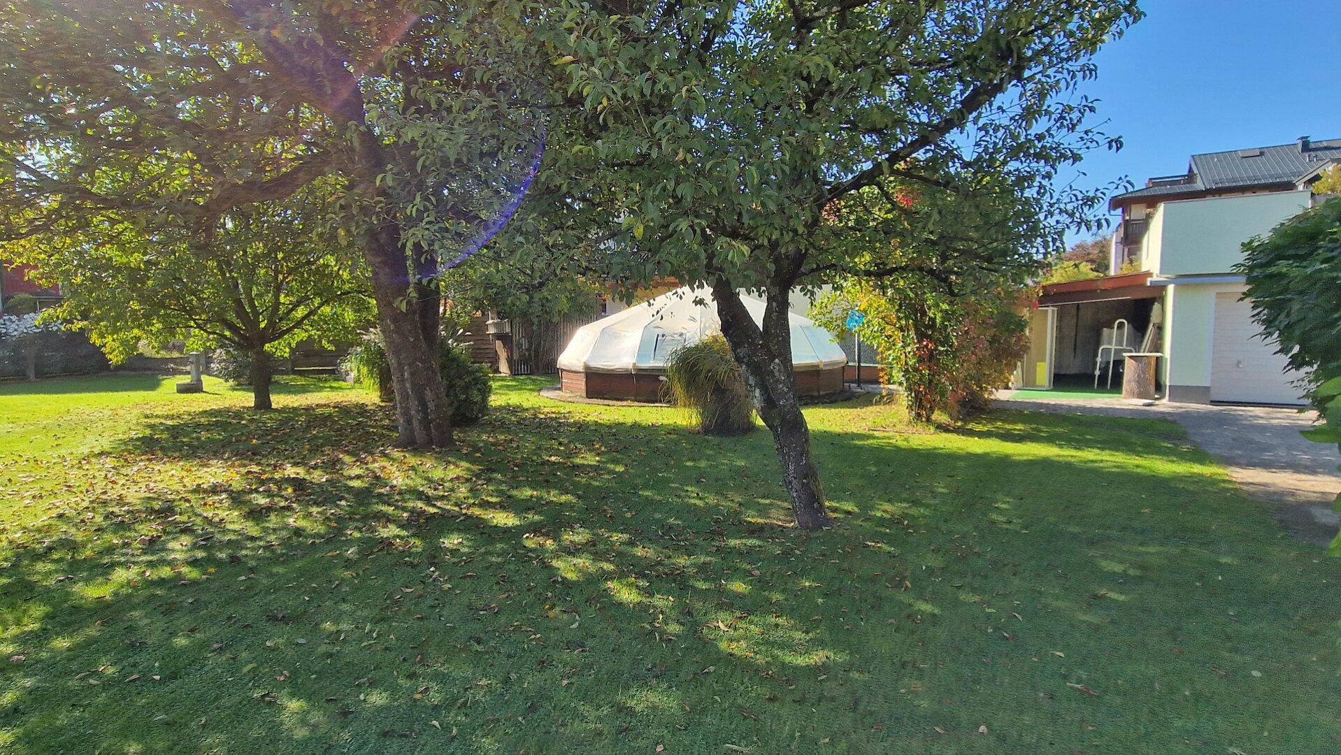 DEIN ZUHAUSE - Ein-/Zweifamilienhaus mit großem Garten und Terrasse in Attnang-Puchheim