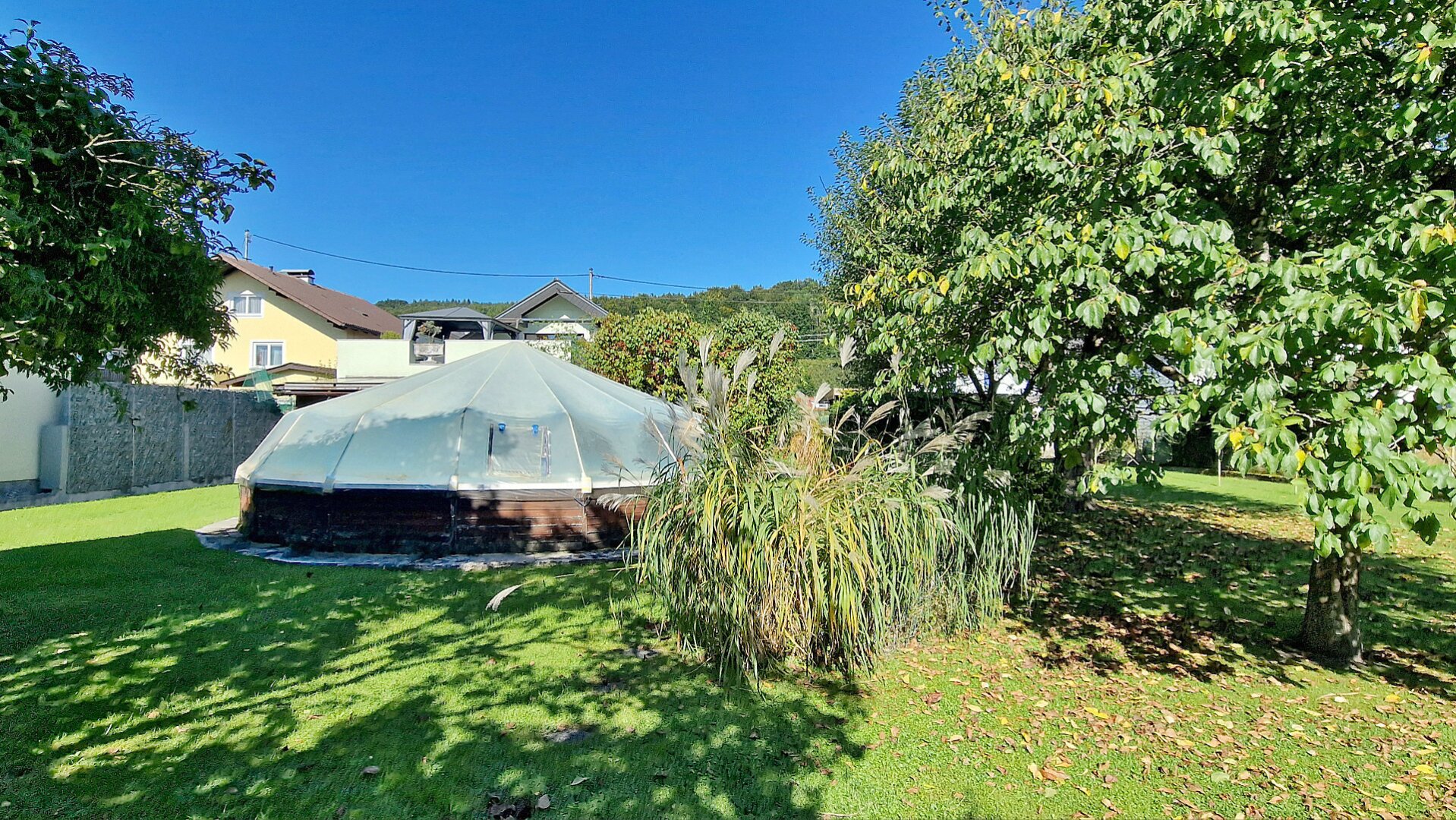 DEIN ZUHAUSE - Ein-/Zweifamilienhaus mit großem Garten und Terrasse in Attnang-Puchheim