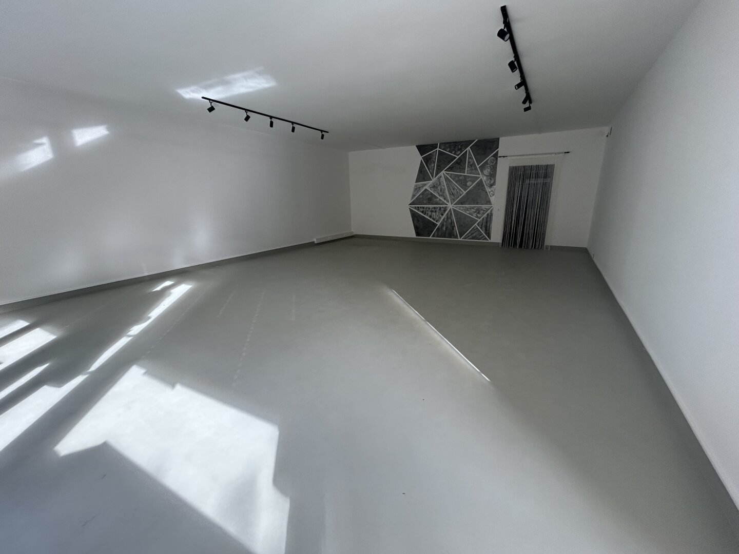 Attraktives Gewerbe Objekt für  Geschäftsfläche , Büro oder Praxisfläche in Vöcklabruck zu MIETEN  ca. 85m² für nur 765,00 € mtl.!