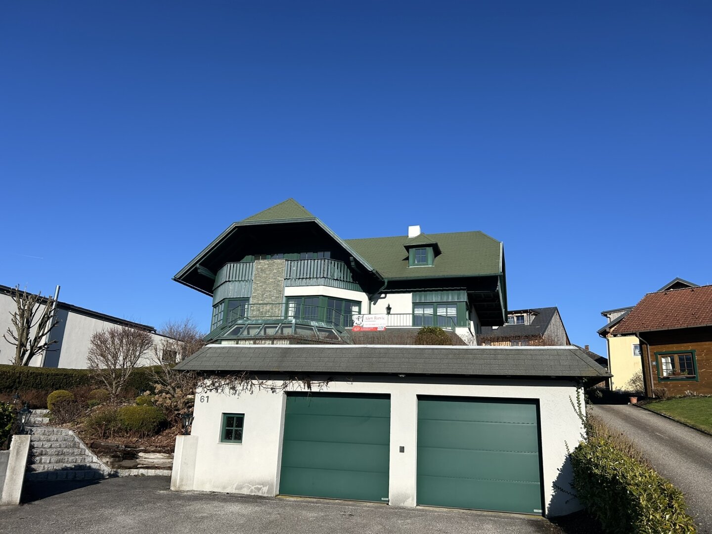 Großzügiges Einfamilienhaus in Seewalchen am Attersee (Buchberg), inkl. Kamin & Fußbodenheizung!