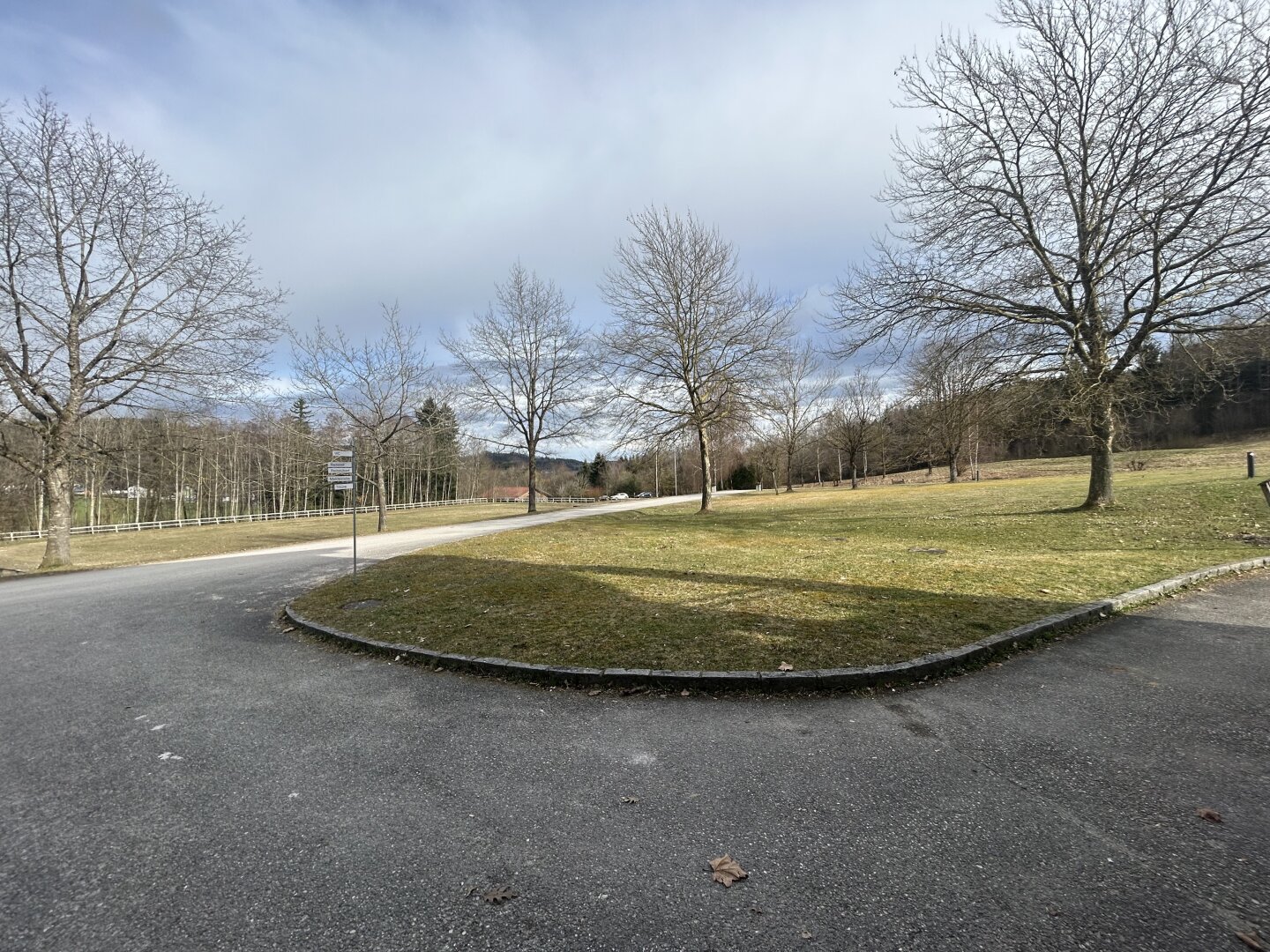 Romantischer Reithof mit Potential