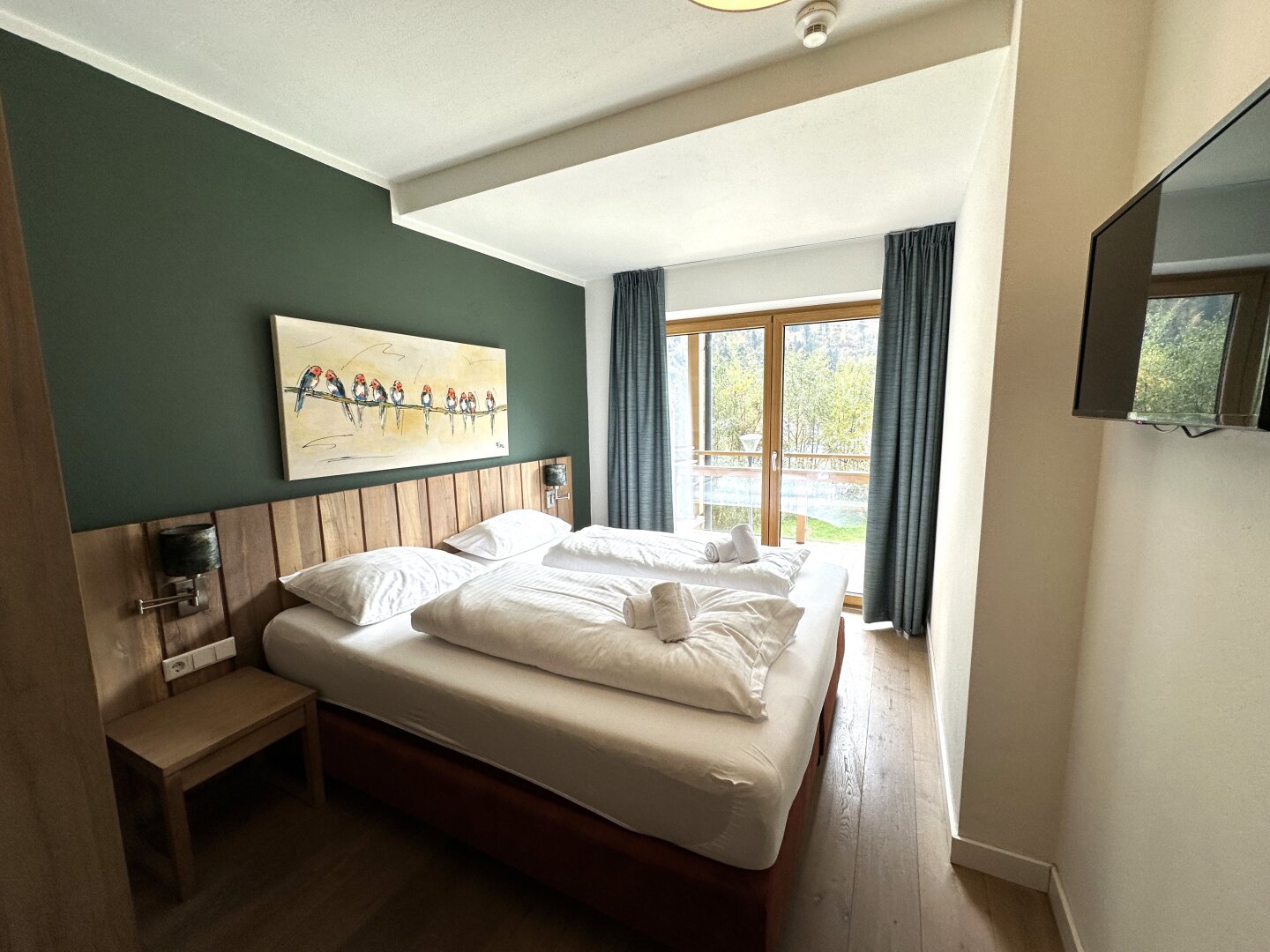 5710 Kaprun; Exklusive Ferienwohnung zur Kapitalanlage und Eigennutzung ! 3 Zimmerwohnung 102m² vollmöbliert, 2 Tiefgaragenplätze