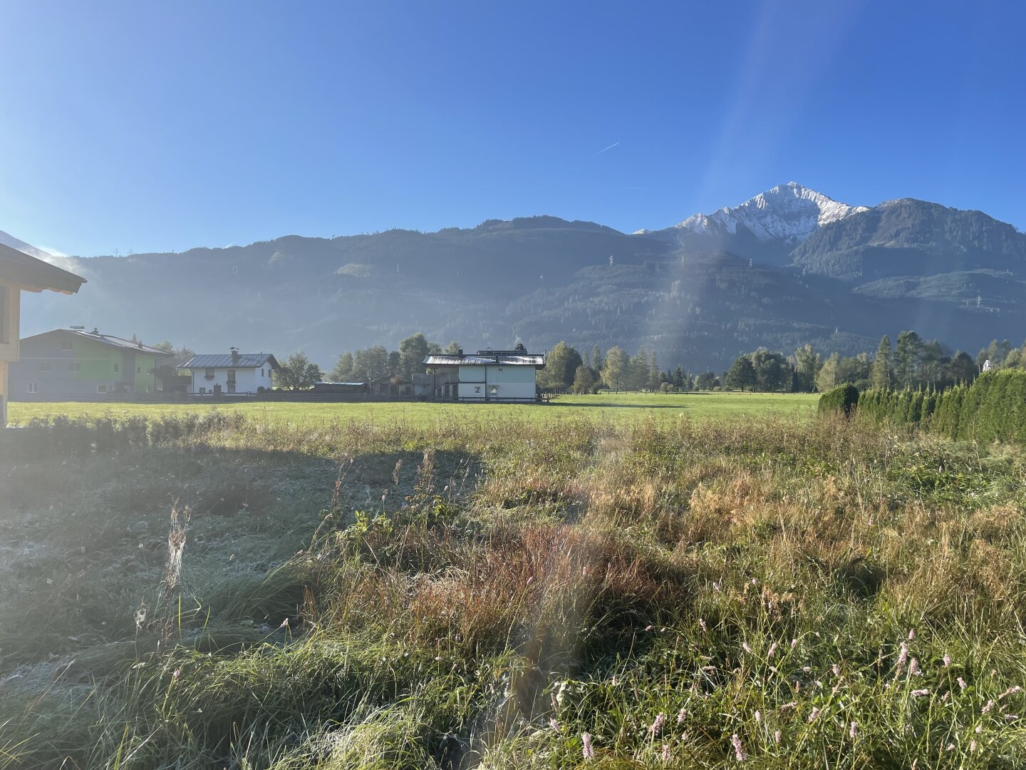 Atemberaubendes Grundstück mit traumhaften Blick auf das Kitzsteinhorn am Golfplatz zu verkaufen