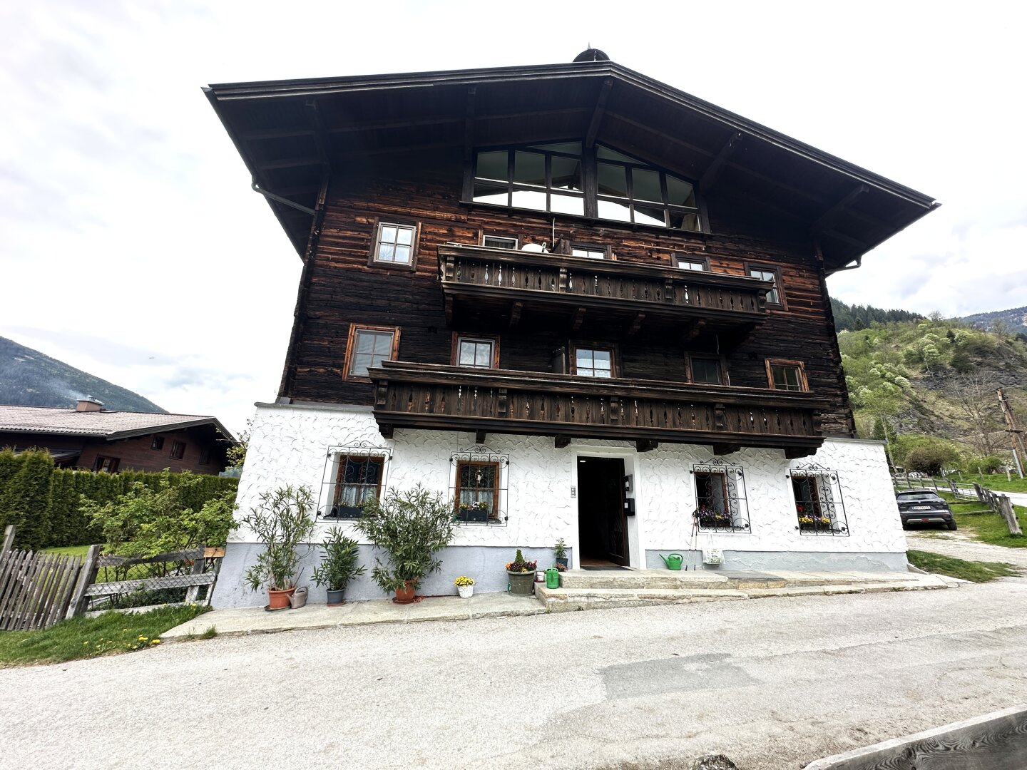 5630 Bad Hofgastein: HARBACH 10 ; Rarität!! Ferienwohnung  / Zweitwohnsitzwidmung !! 40m² Apartment mit Kachelofen und Parkplatz !