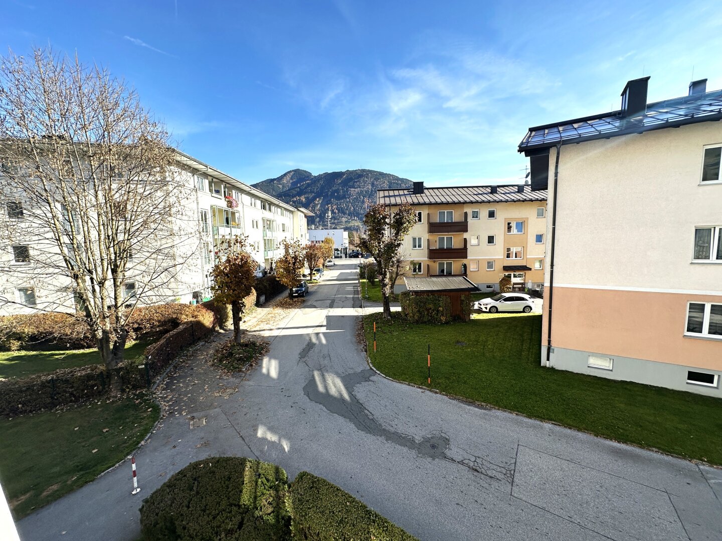 5700 Zell am See: Ab SOFORT !! Schüttdorf: zentral gelegene, sonnige, helle 3 Zimmerwohnung 80m²!