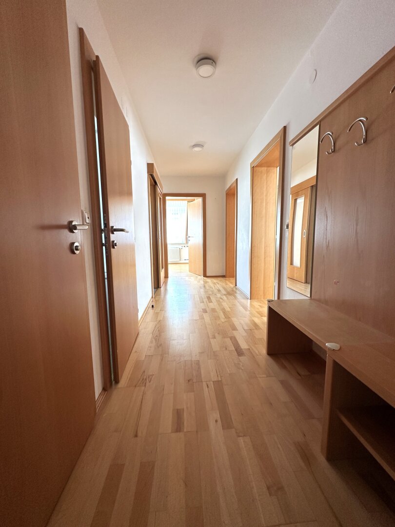 5700 Zell am See: Ab SOFORT !! Schüttdorf: zentral gelegene, sonnige, helle 3 Zimmerwohnung 80m²!