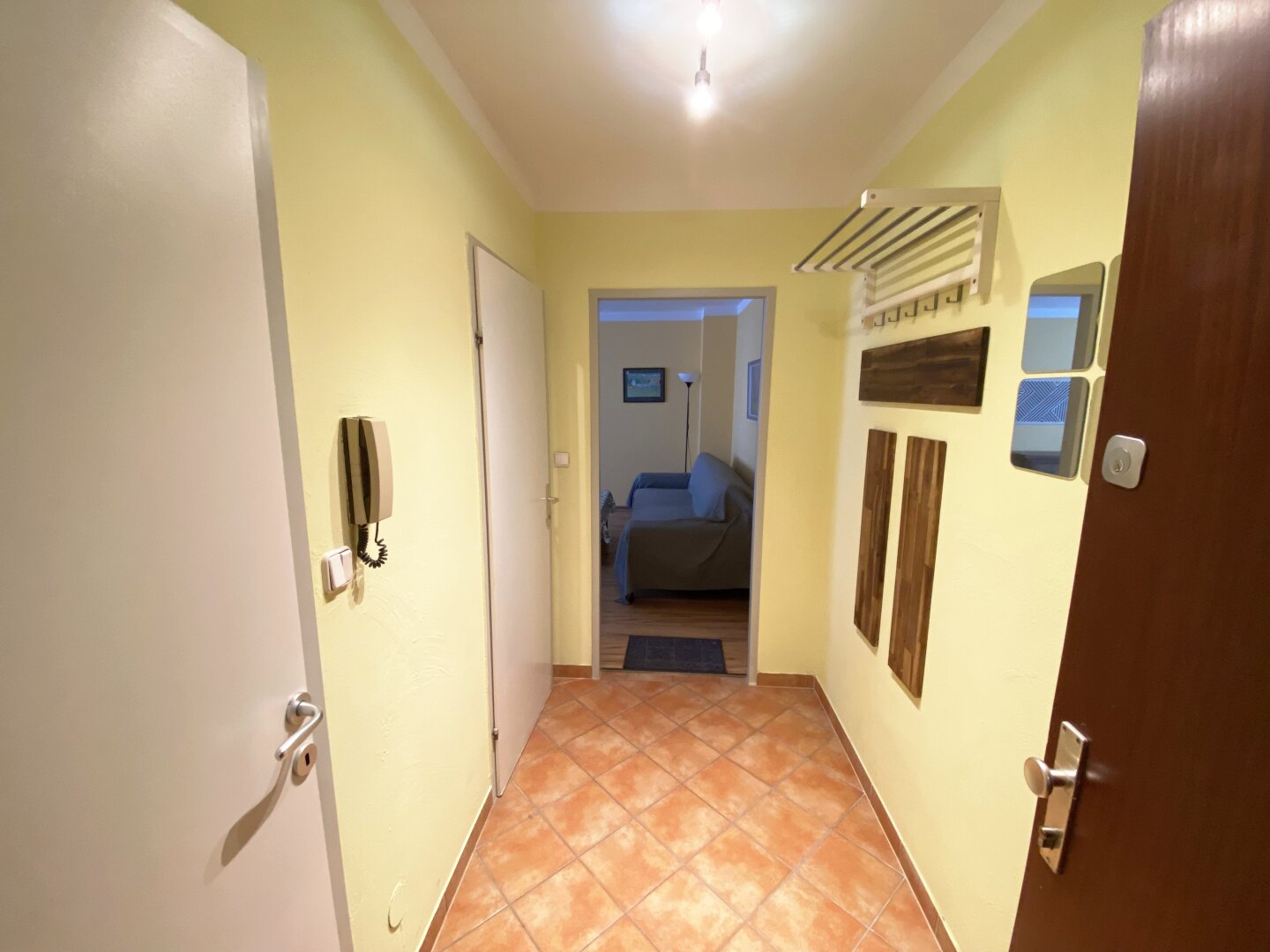 Optimal geschnittene - möblierte 2-Zimmerwohnung nähe Reumannplatz!
