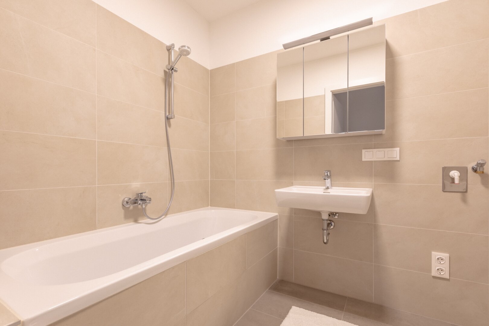 Idyllische Lage mit perfekter Anbindung- THE VINEYARD