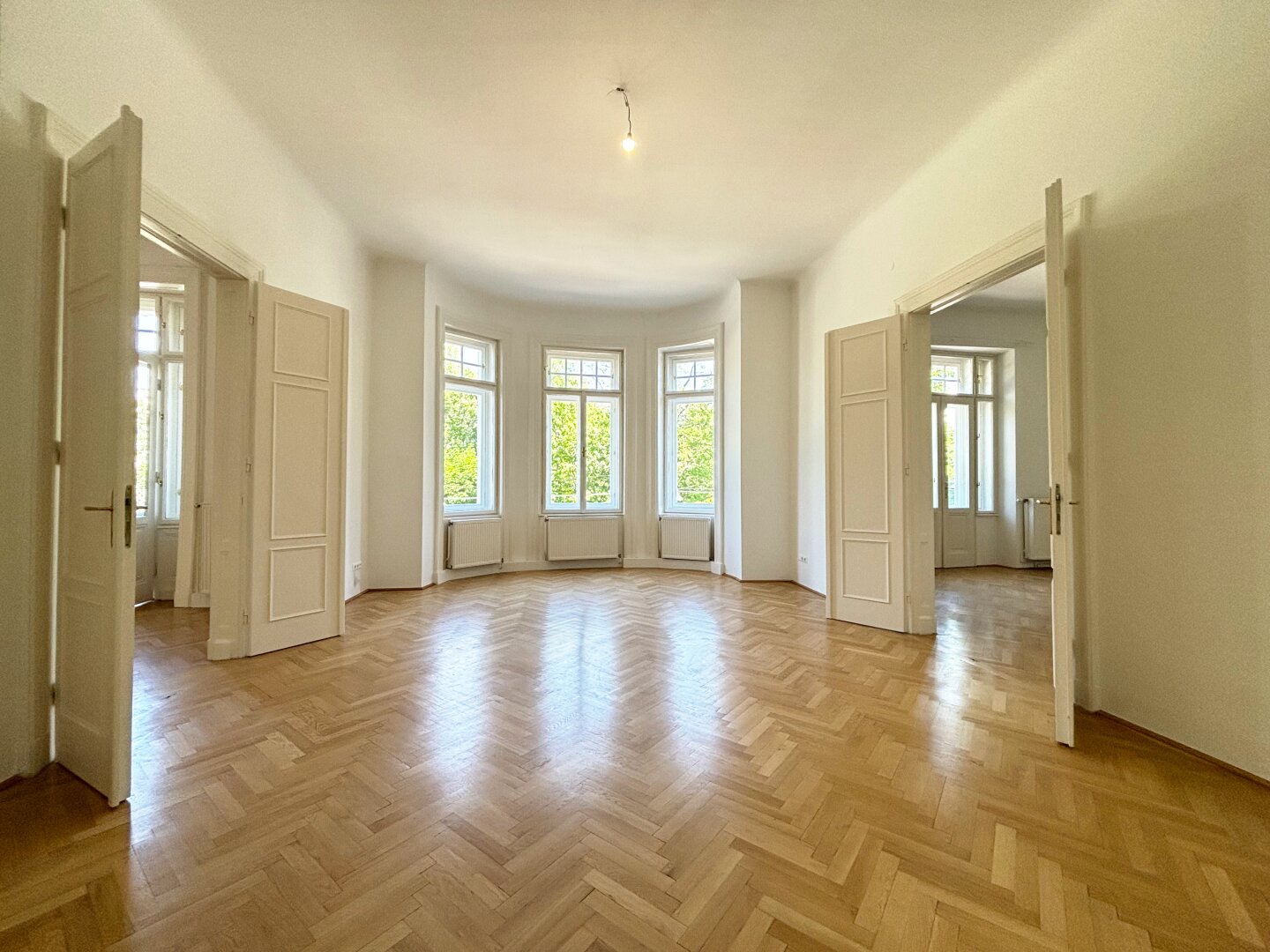 Wohnen am Belvedere – Exklusiver 4-Zimmer Altbautraum in 1040 Wien