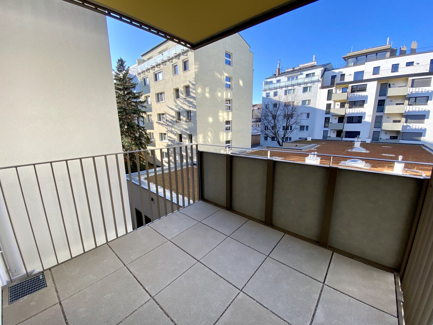 Schöne 2 Zimmerwohnung mit Freifläche nahe dem Floridsdorfer Wasserpark