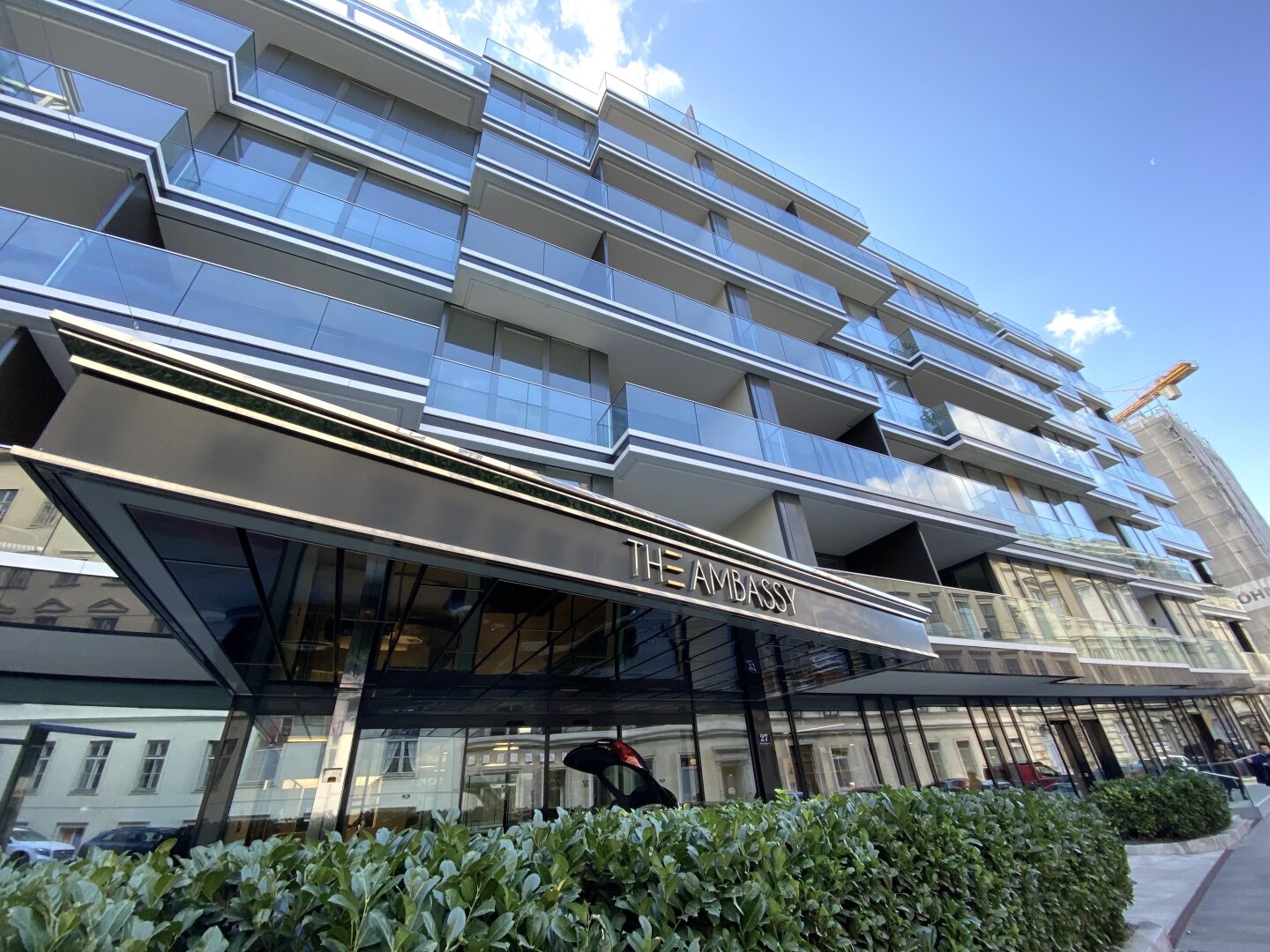 Hochwertige 2-Zimmerwohnung mit Loggia  im Diplomatenviertel beim Stadtpark!
