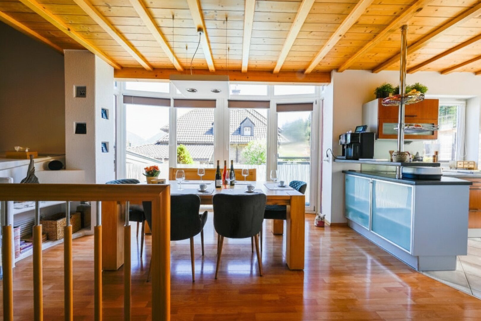 Ihr Logenplatz in Angath: 170 m² Wohntraum mit Salzwasserpool und Bergpanorama