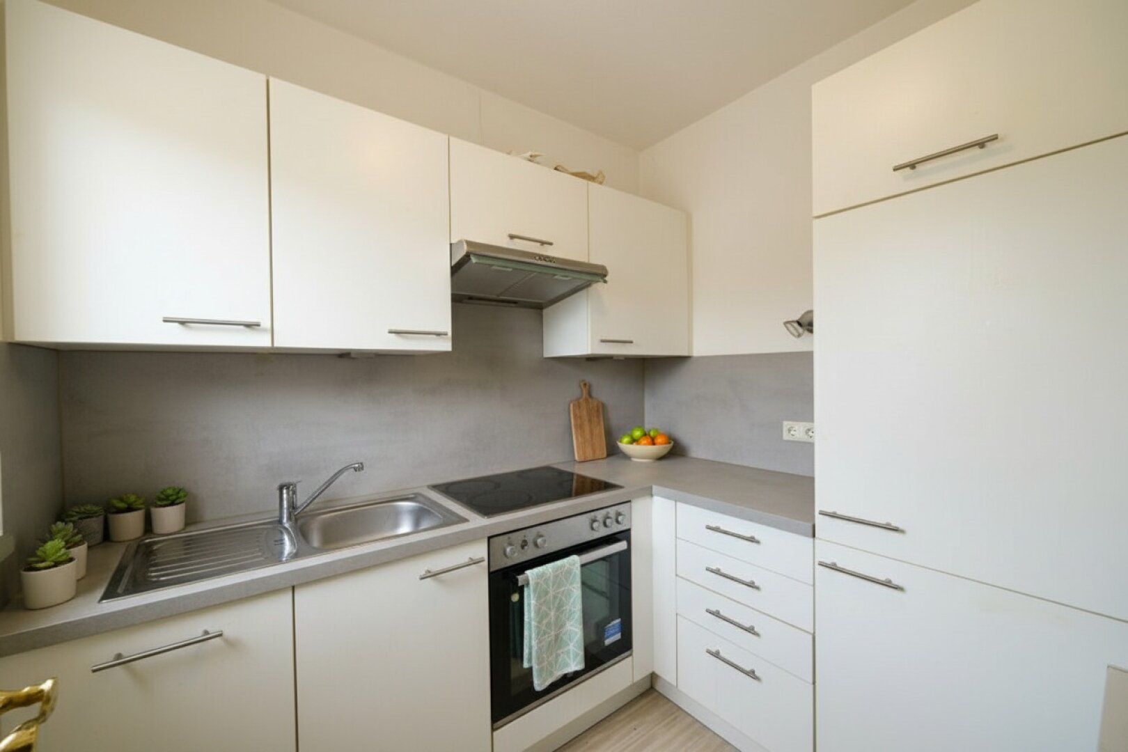 Gemütliche 1-Zimmer Wohnung in Flaurling, mit Stellplatz und Einbauküche um 690€!
