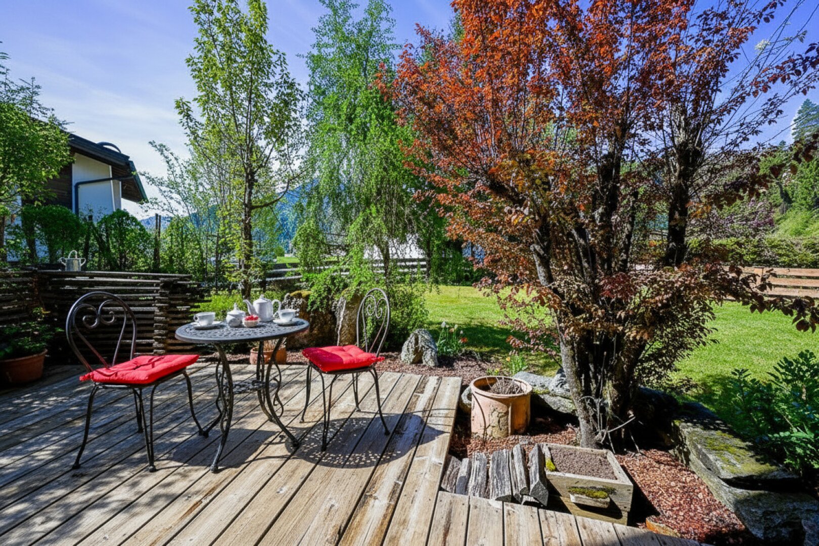 Ikonische Villa in privilegierter Ruhelage – 300 m² exklusiver Wohnkultur auf 1.000 m² Privatgrund
