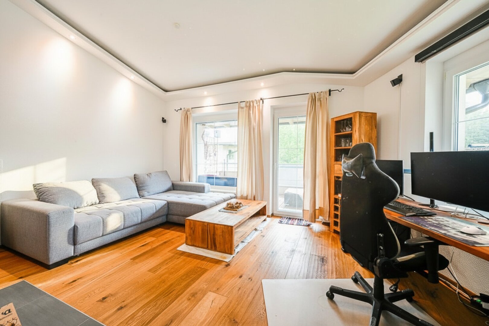 Großzügige 2-Zimmer Penthouse-Eigentumswohnung mit geschmackvollem Wellnessbereich