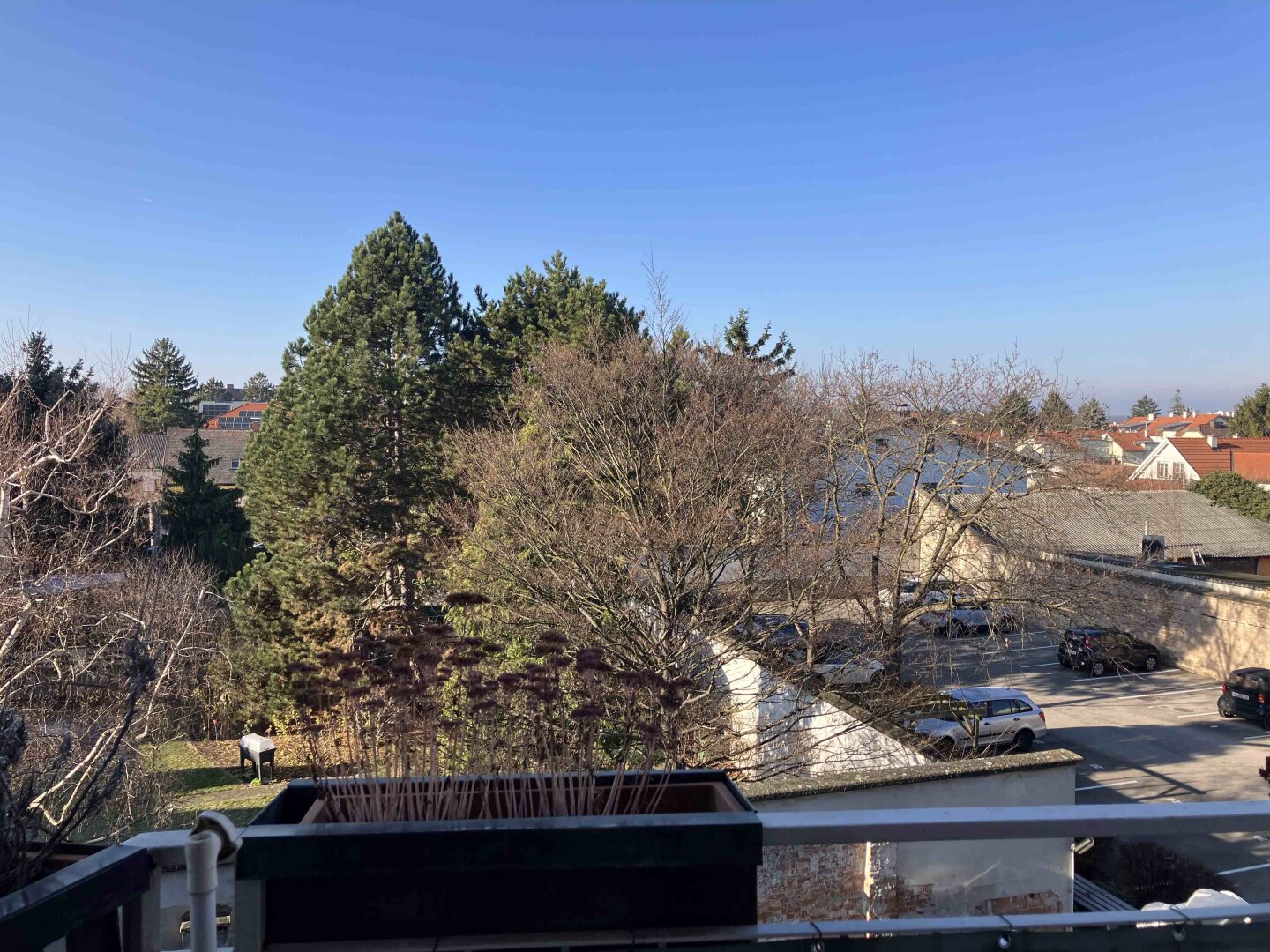 Balkon mit Ausblick Richtung Innenhof