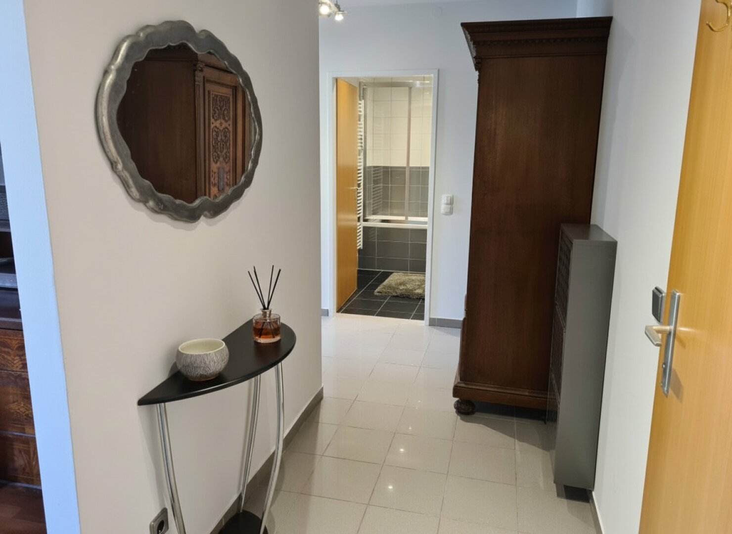 Perfekte 3-Zimmer Designwohnung für 2 Personen mit Tiefgarage und allgemeiner Terrasse Nähe U3