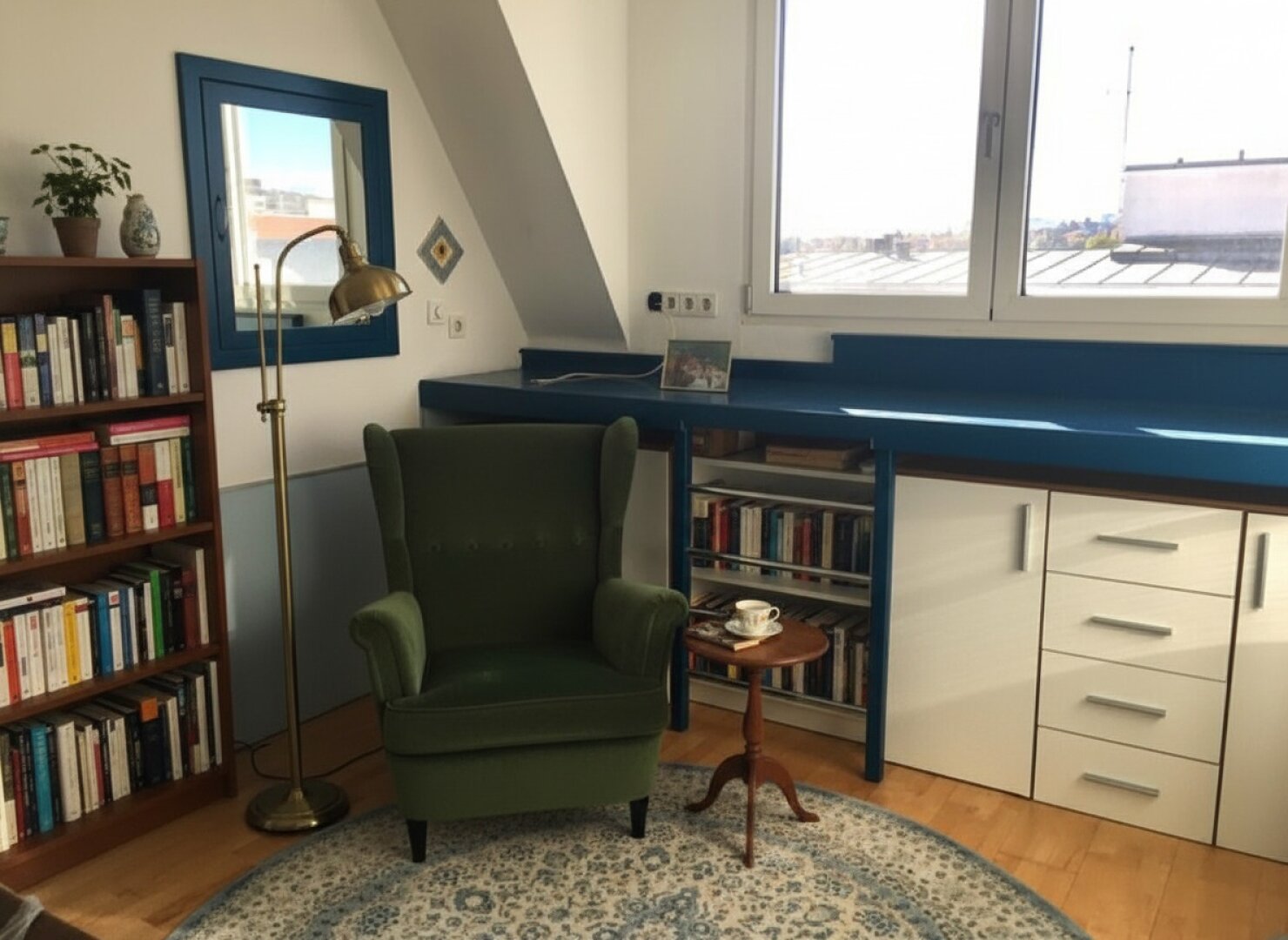 Gemütliche 3 Zimmer-Loftwohnung im Dachgeschoss perfekt für Künstler, Single, Paare und kleine Familie