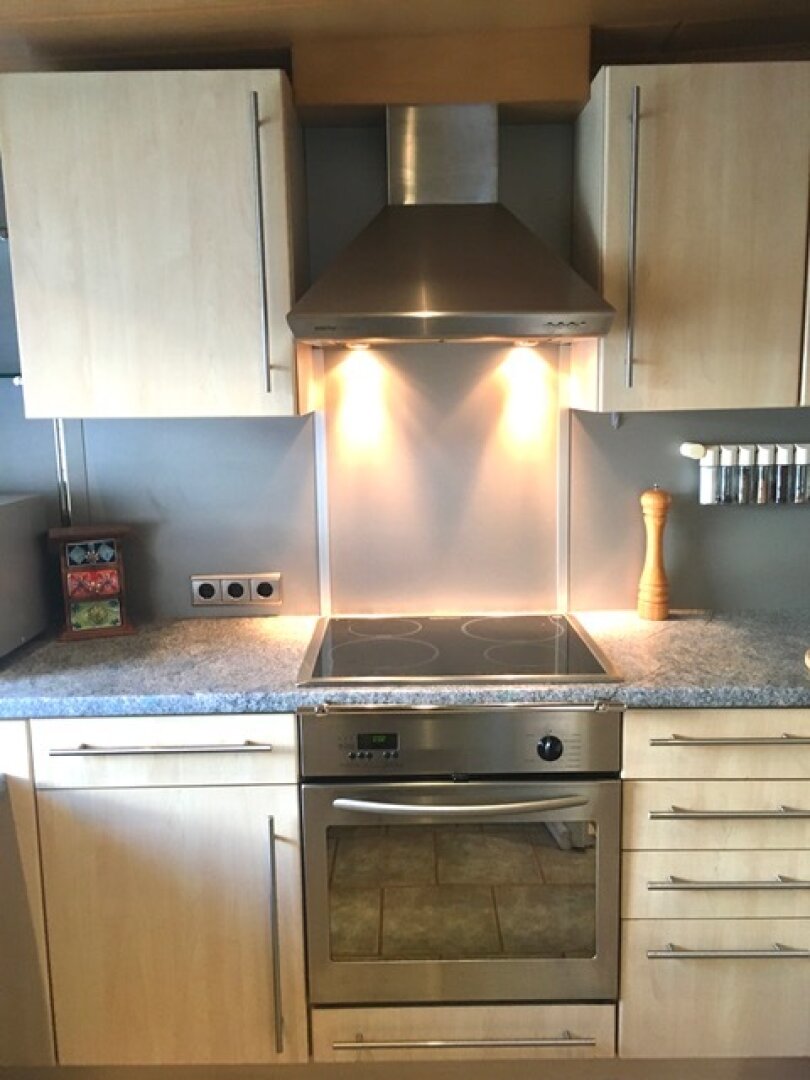 Gemütliche 3 Zimmer-Loftwohnung im Dachgeschoss perfekt für Künstler, Single, Paare und kleine Familie