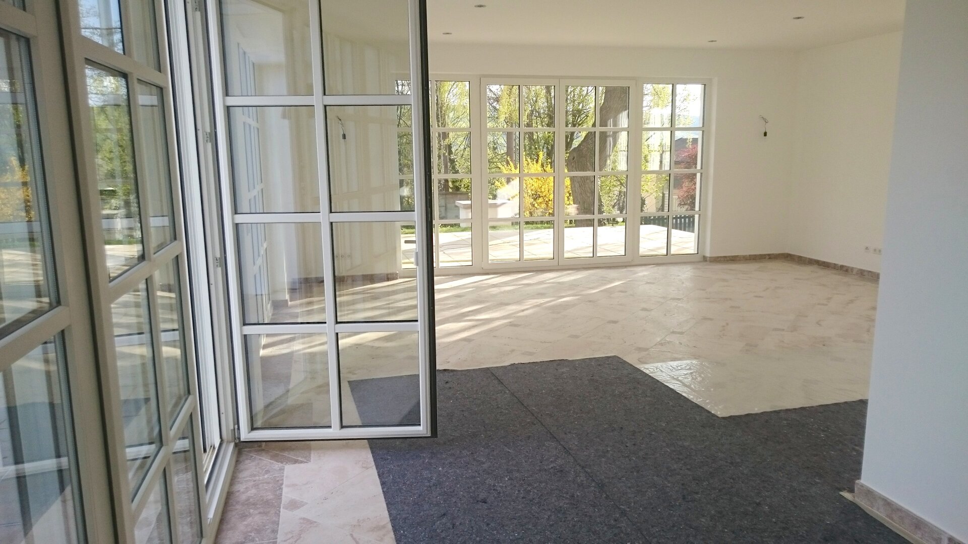 3400 KLOSTERNEUBURG - TRAUMHAFTE LAGE AM ÖLBERG -  EXKLUSIVE VILLA