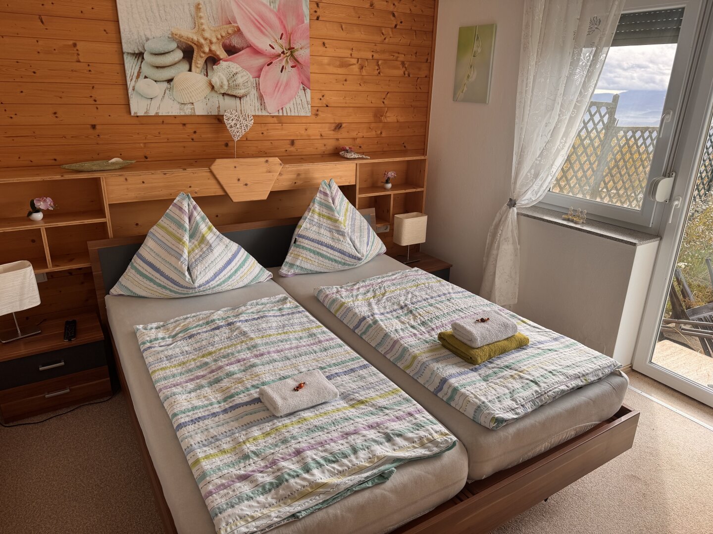 Komplett ausgestattetes Gästehaus mit 9 Zimmern, privater Wohnung, Restaurant samt moderner Gastroküche und zusätzlichem Nebengebäude!