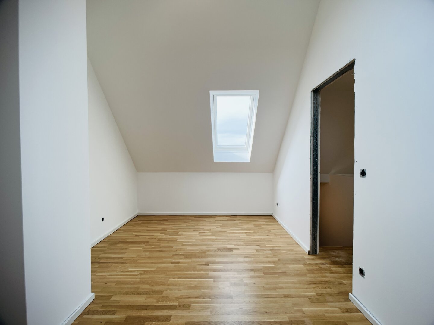 3-Zimmer Maisonette im Dachgeschoß im Herzen von St. Andrä-Wördern