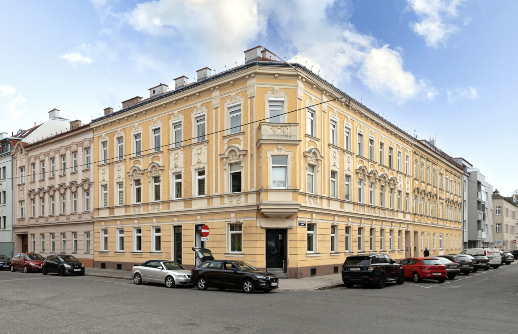 Rohdachboden in stilvollem Zinshaus mit 498 m2 erzielbarer Nutzfläche