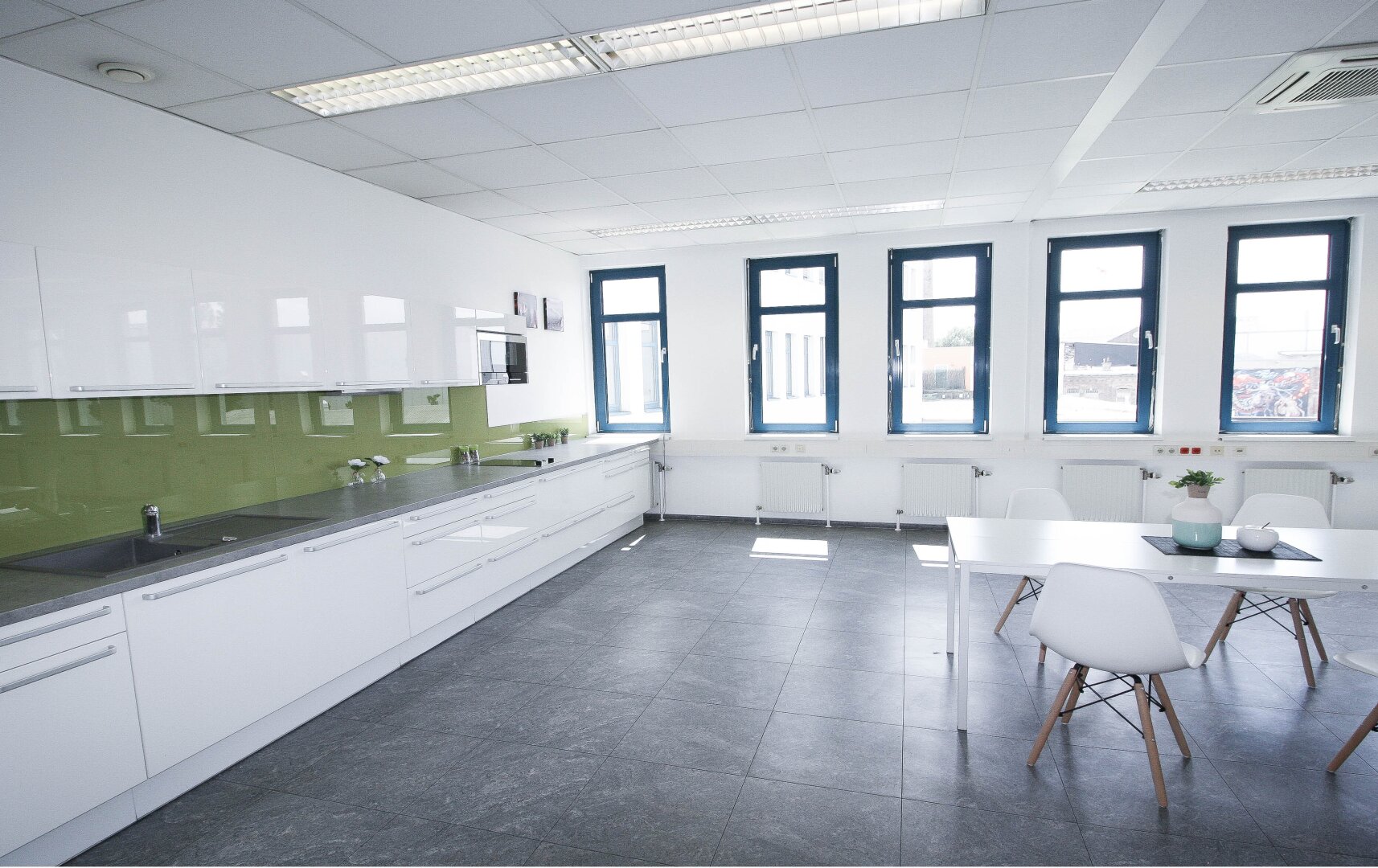 Großzügige Bürofläche im Büroneubau am Franzosengraben