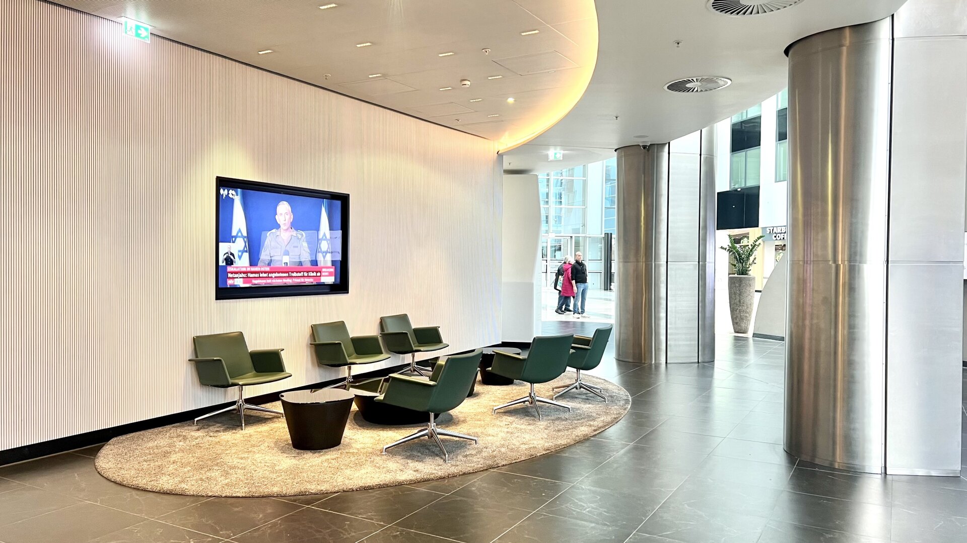 Traumhafte Büroflächen im Millennium Tower 27.OG