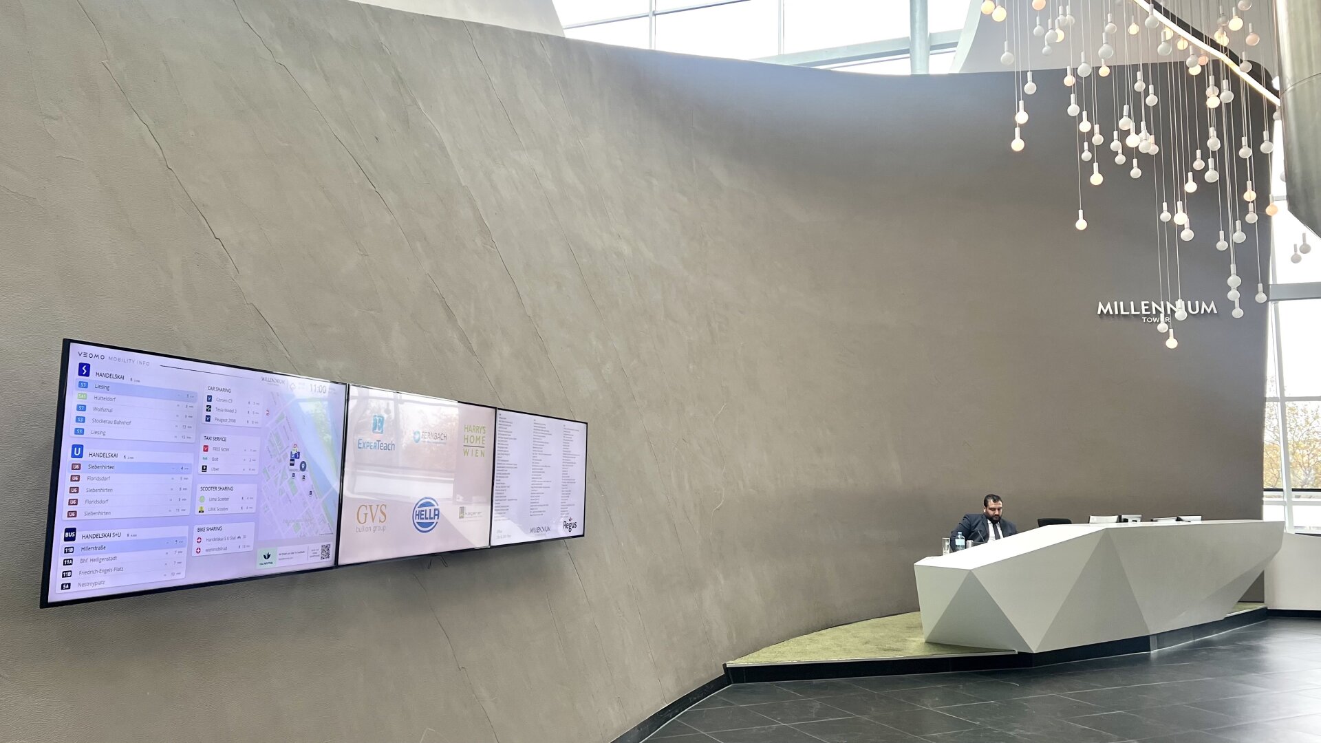 Traumhafte Büroflächen im Millennium Tower 27.OG