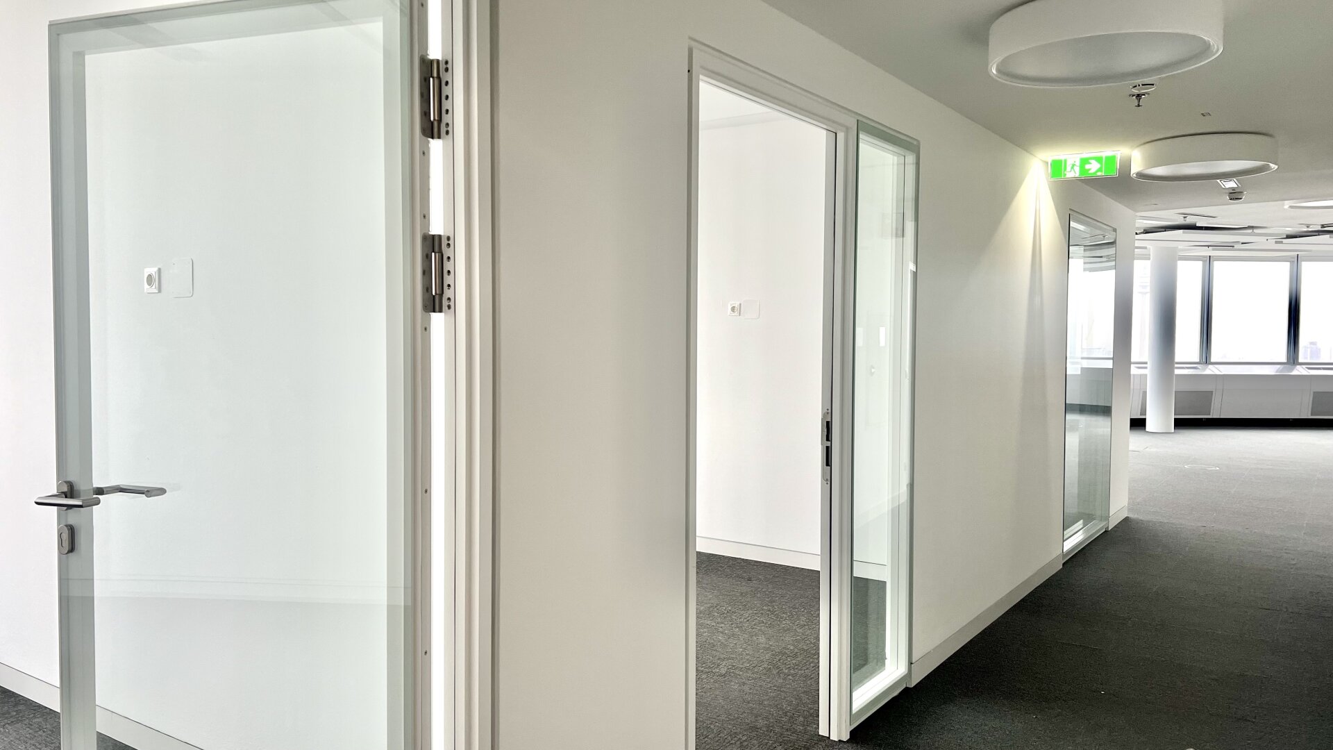 Traumhafte Büroflächen im Millennium Tower 27.OG