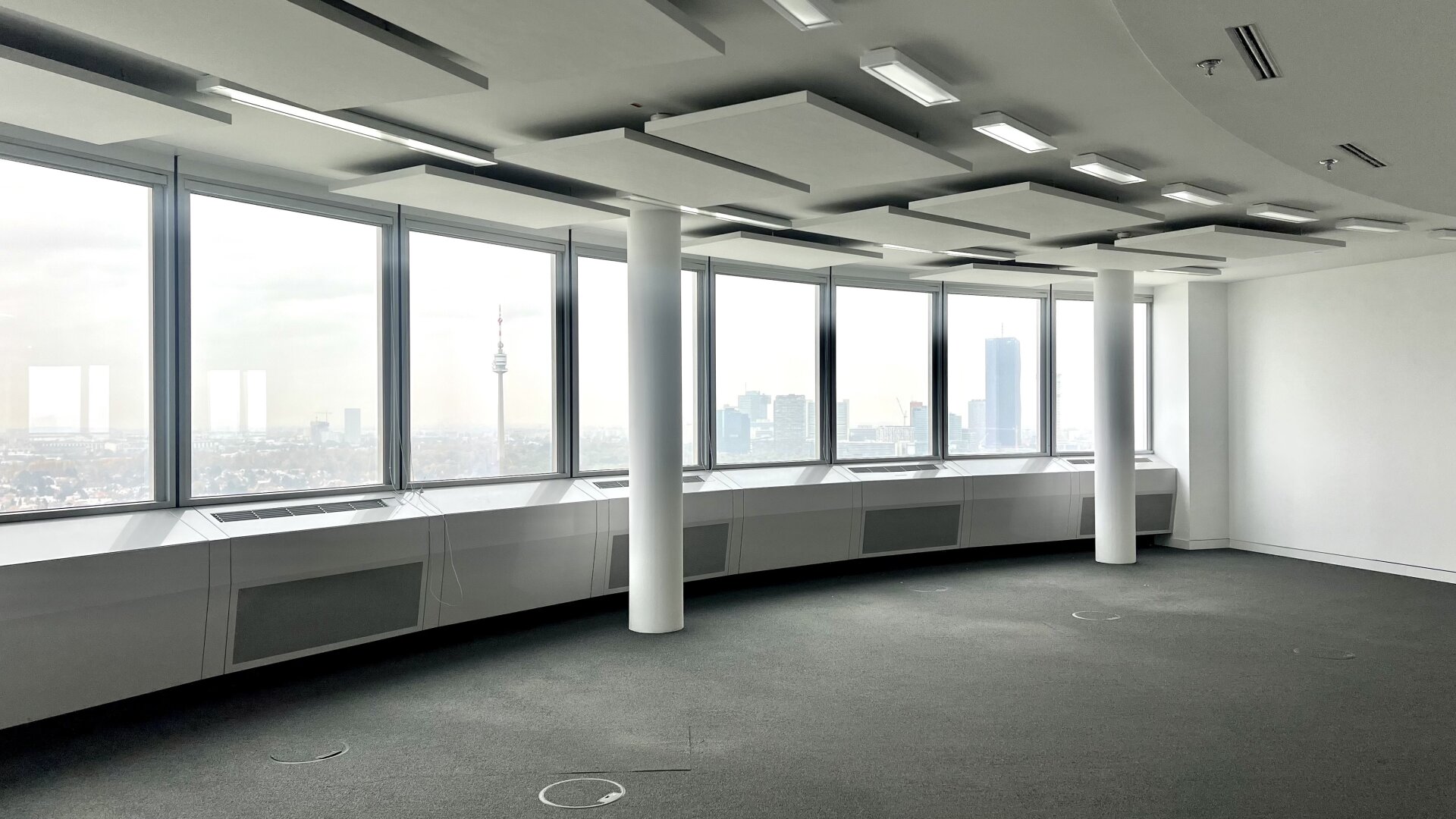 Traumhafte Büroflächen im Millennium Tower 27.OG