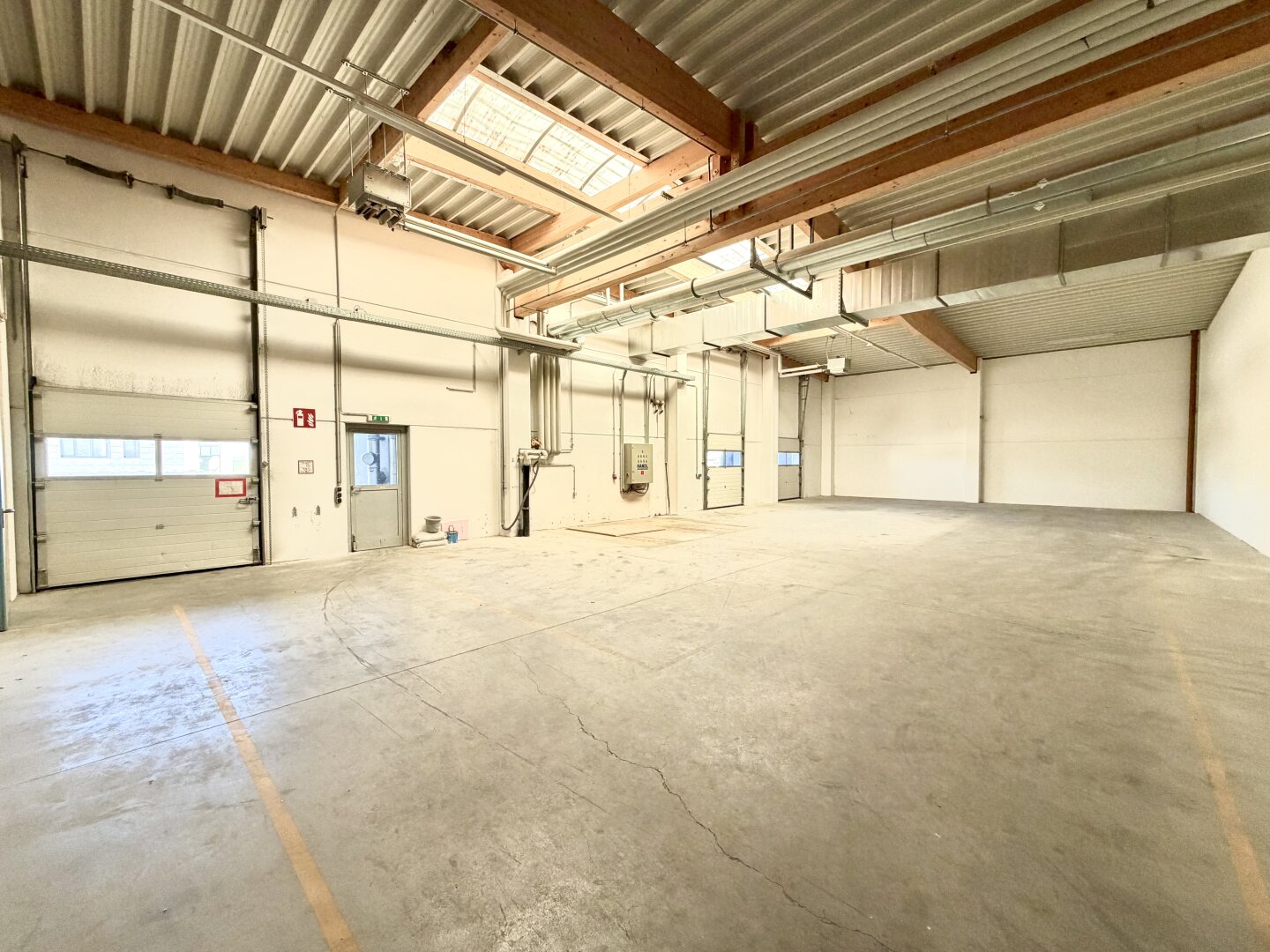 Produktions- und Lagerfläche inkl. Bürostandort zwischen Sattledt und Wels