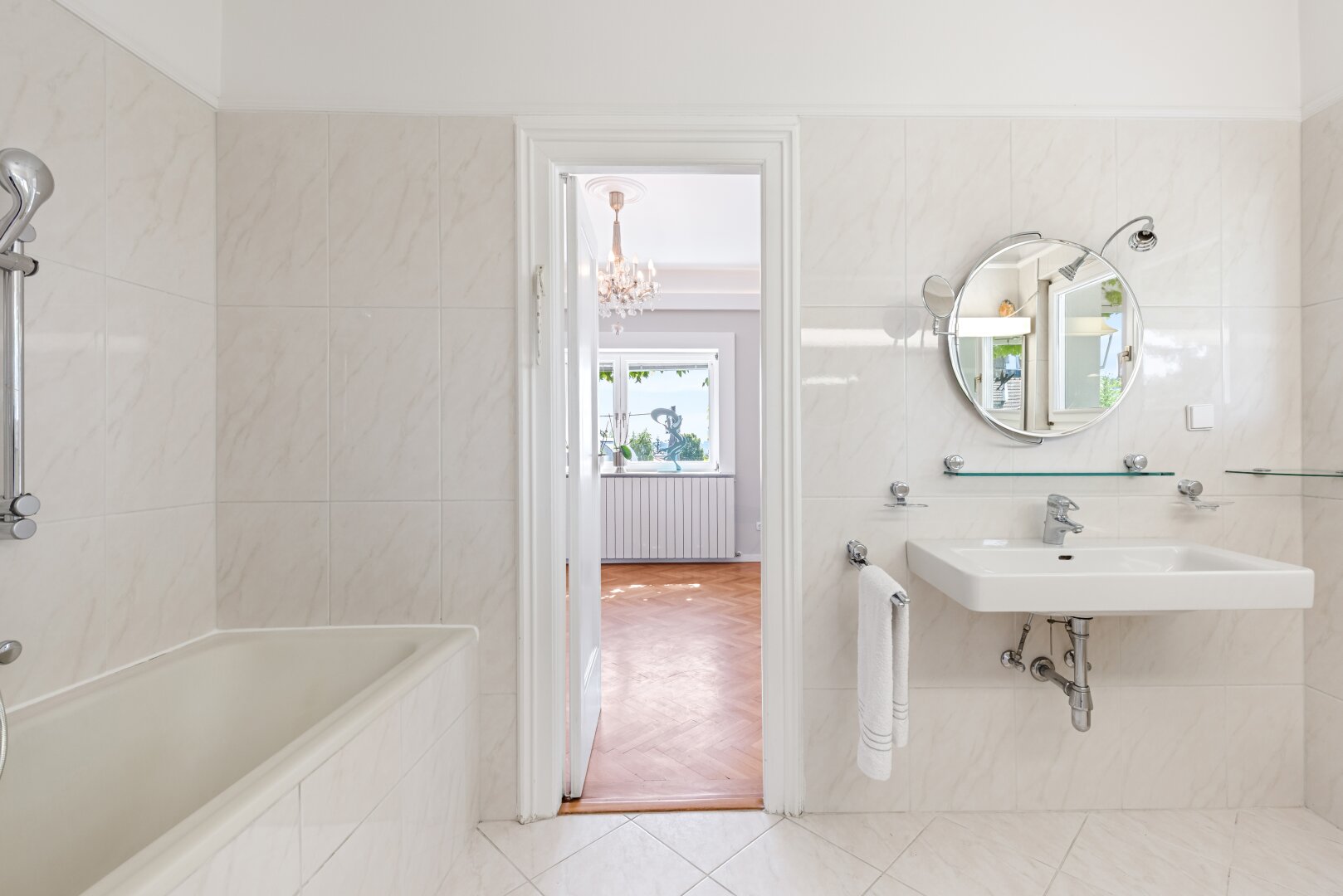 Wohnen mit Geschichte: Villa mit spektakulärer Aussicht im beliebten Grinzing!