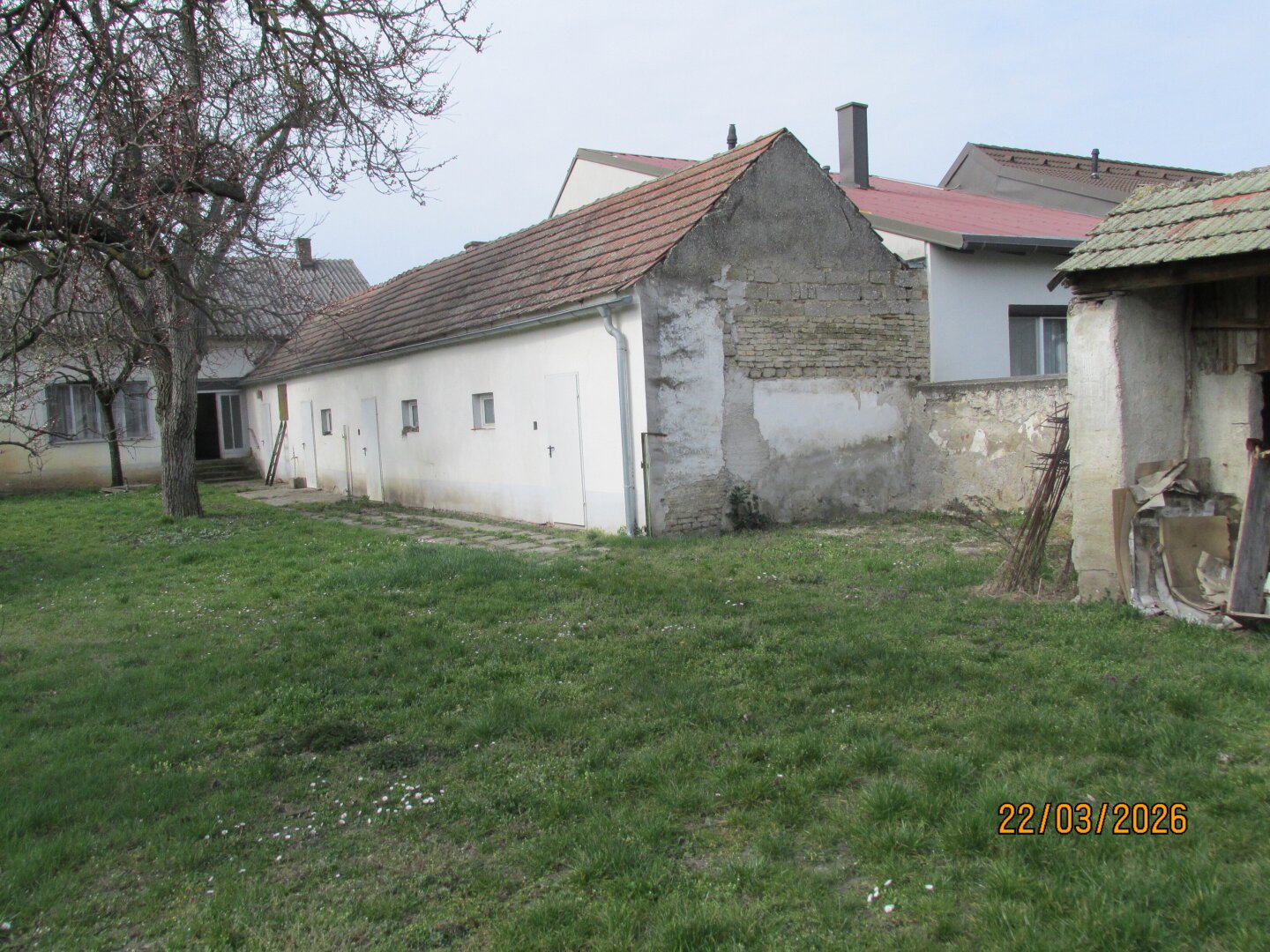 Baugrund 850m² mit altem Bauernhaus und schönem Ausblick in 7141 Podersdorf am See – Ihr Traumgrundstück!