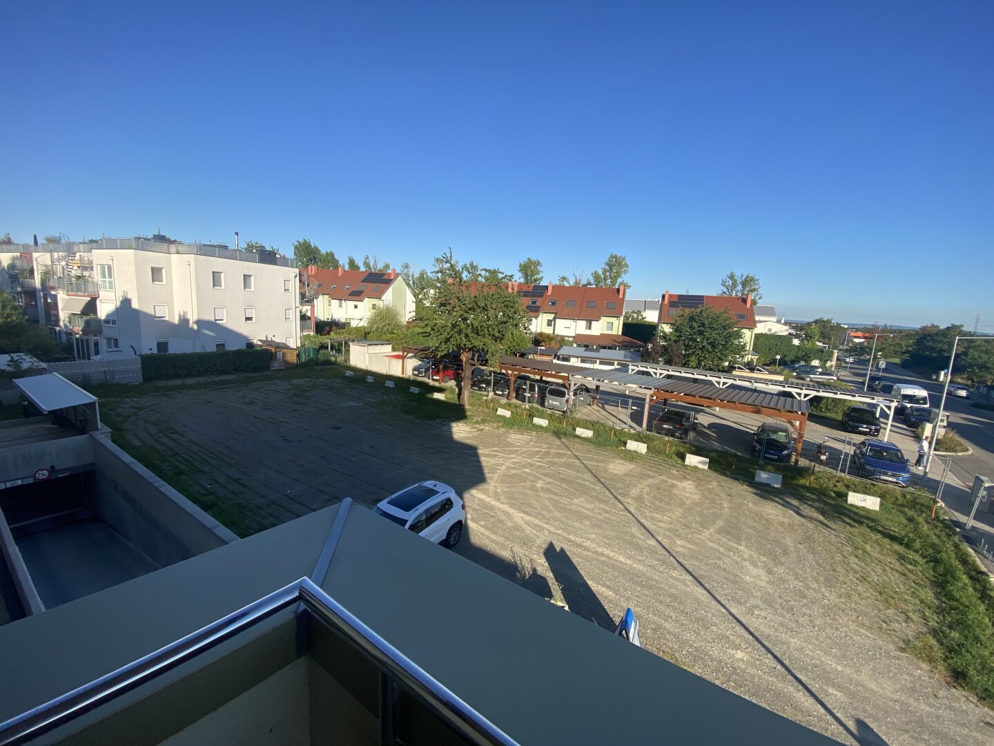 Aktionspreis! Charmante 3-Zimmer-Wohnung mit Balkon, Küche & Stellplatz – ab sofort verfügbar