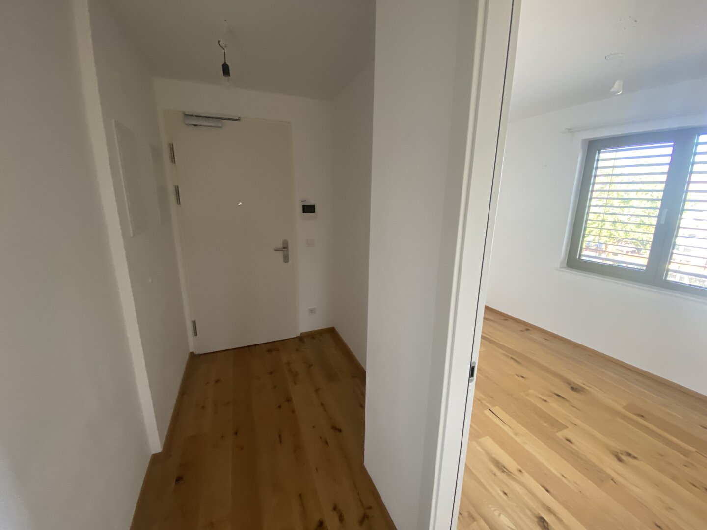 Aktionspreis! Charmante 3-Zimmer-Wohnung mit Balkon, Küche & Stellplatz – ab sofort verfügbar