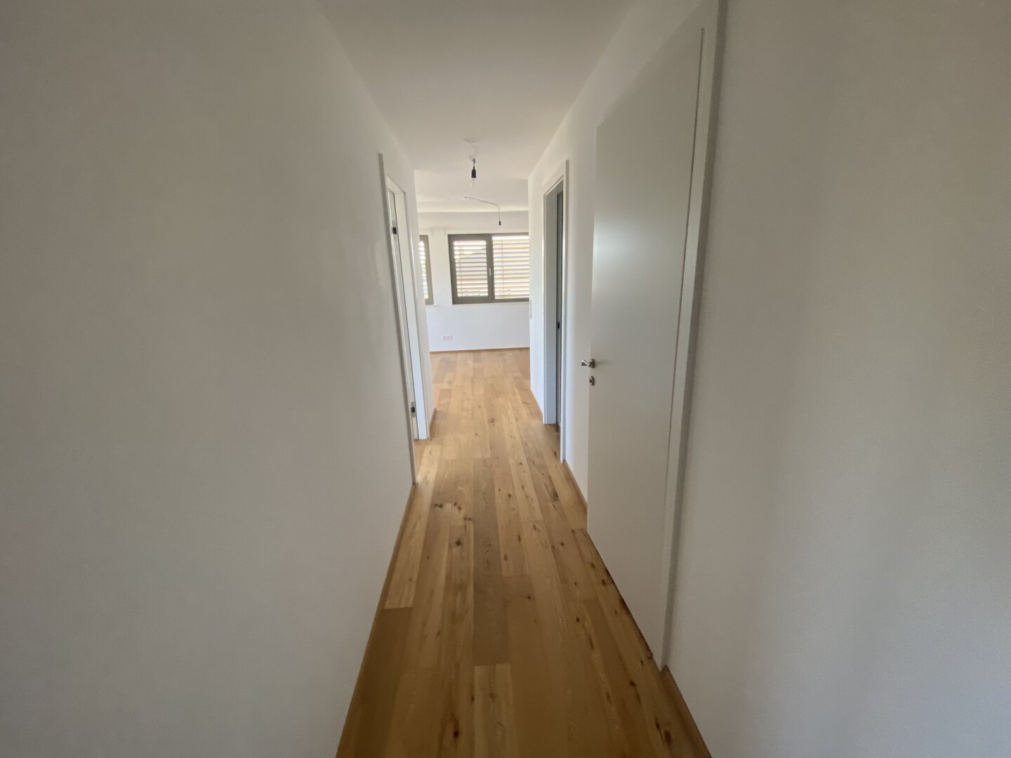 Aktionspreis! Charmante 3-Zimmer-Wohnung mit Balkon, Küche & Stellplatz – ab sofort verfügbar