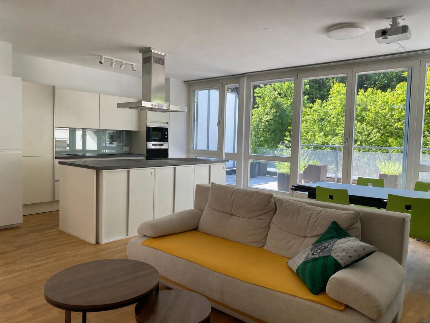 Luxuriöses 5-Zimmer-Penthouse | Privater Lift | 152 m² Wohnfläche | 96 m² Terrassen | Wienerwaldlage
