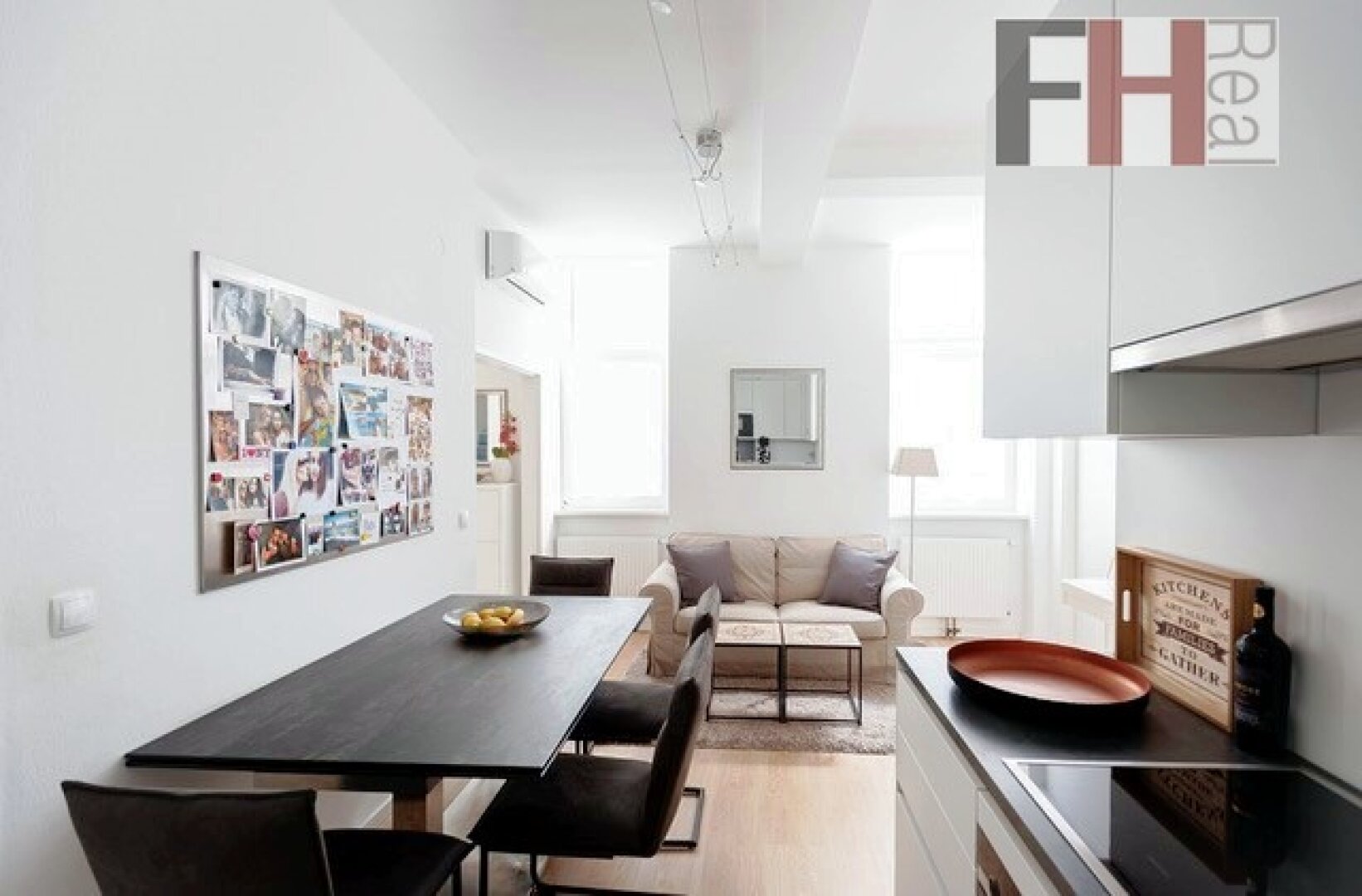 Elegante, topsanierte Maisonettewohnung in bester Neubauer Lage !!
