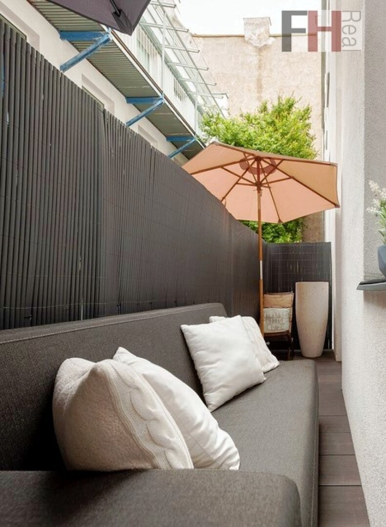 Elegante, topsanierte Maisonettewohnung in bester Neubauer Lage !!