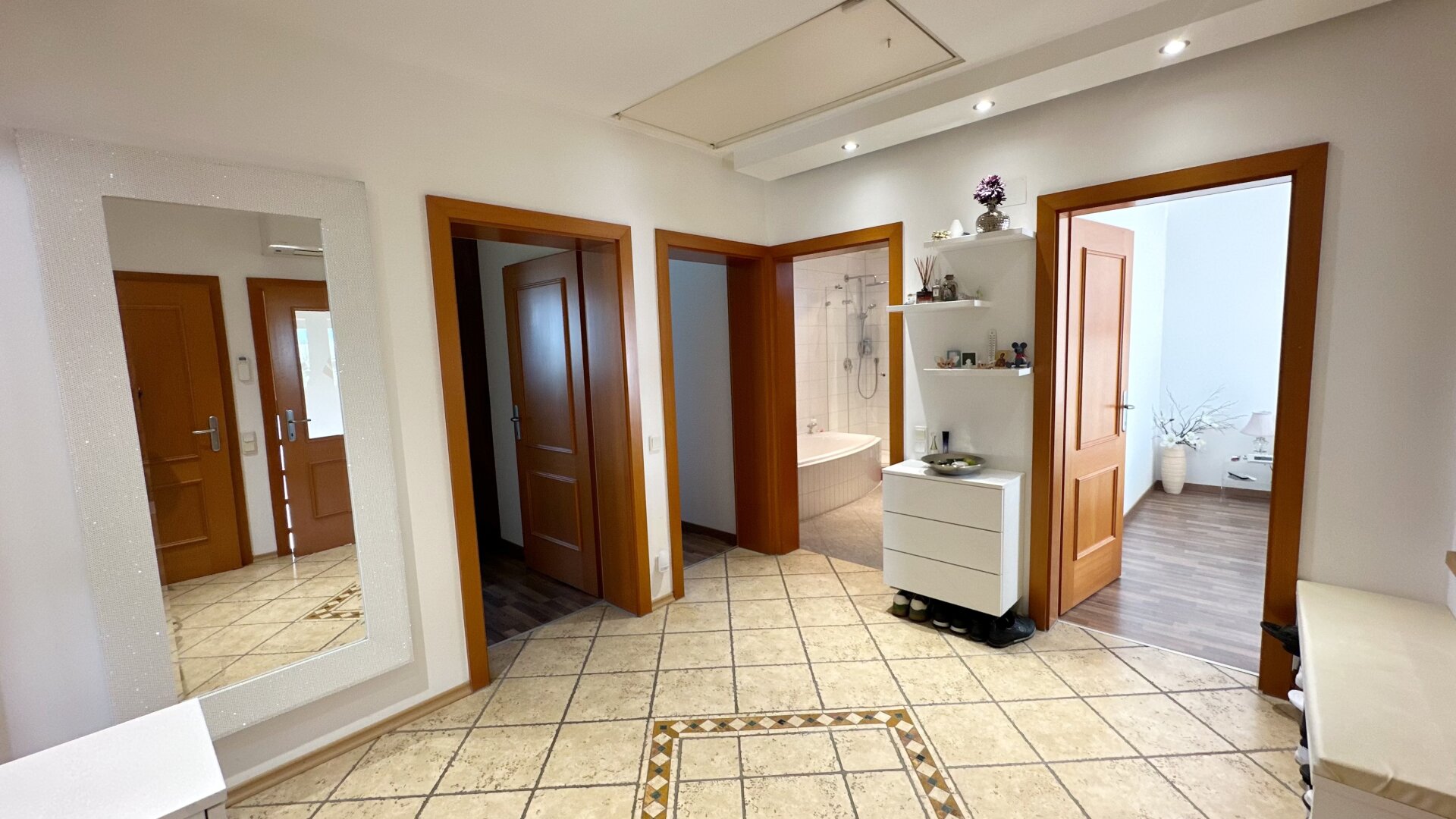 Traumhafter Bungalow in Ruhelage mit Gartenidylle – einziehen, ankommen & wohlfühlen