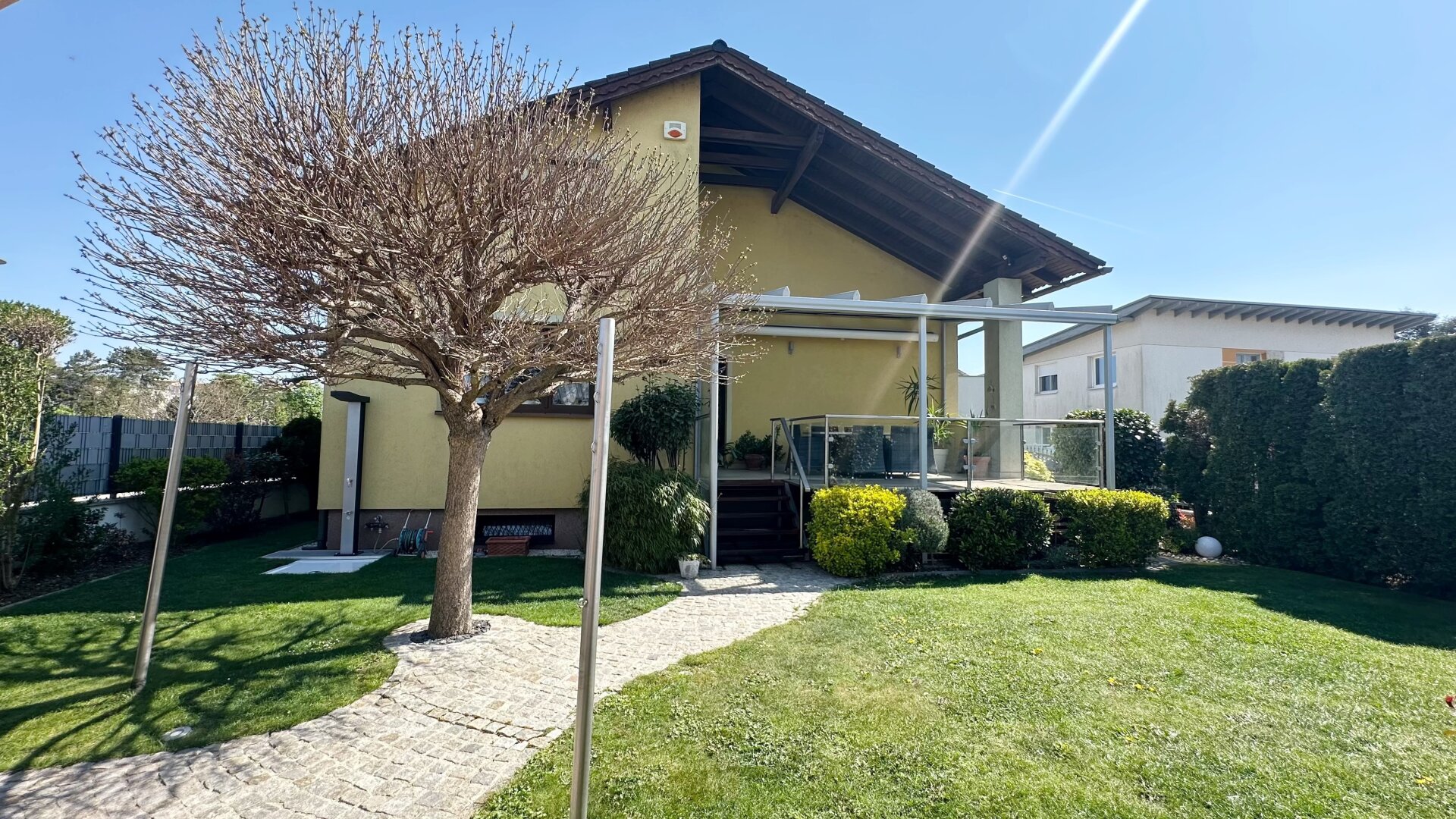 Traumhafter Bungalow in Ruhelage mit Gartenidylle – einziehen, ankommen & wohlfühlen